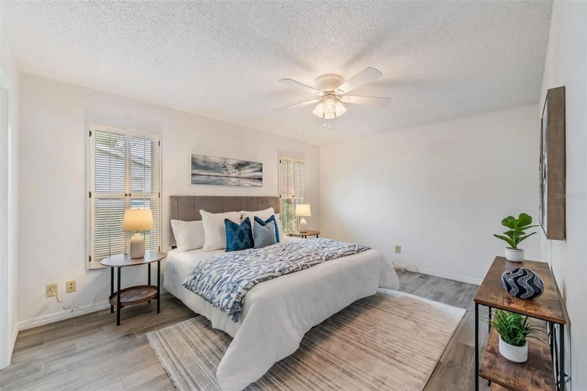 Property Slideshow image 12 of 26 | 2820 lomond dr, Palm Harbor, FL, 34684