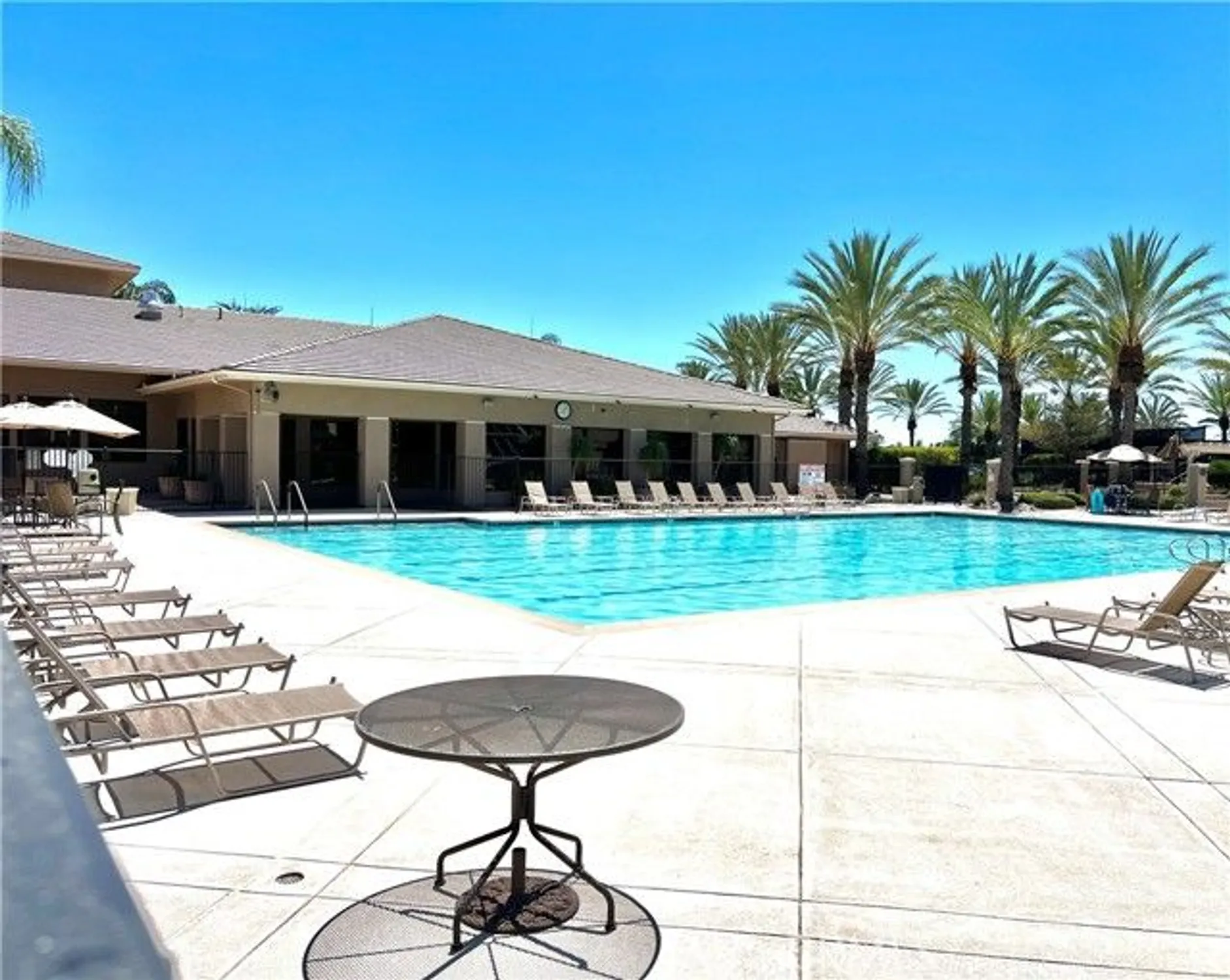 Property Slideshow image 27 of 41 | 28239 long meadow dr, Menifee, CA, 92584