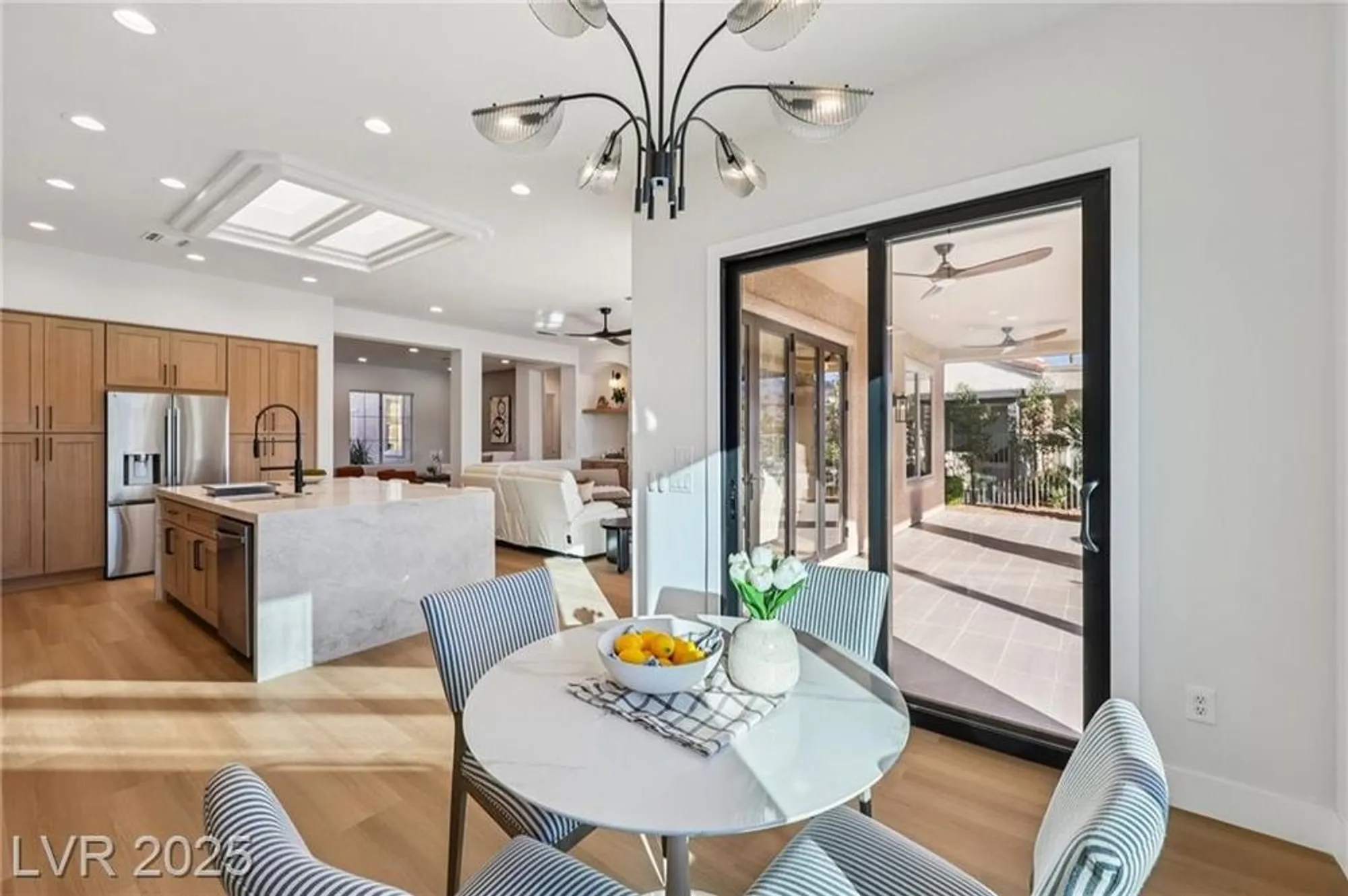 Property Slideshow image 21 of 84 | 2695 olivia heights ave, Henderson, NV, 89052