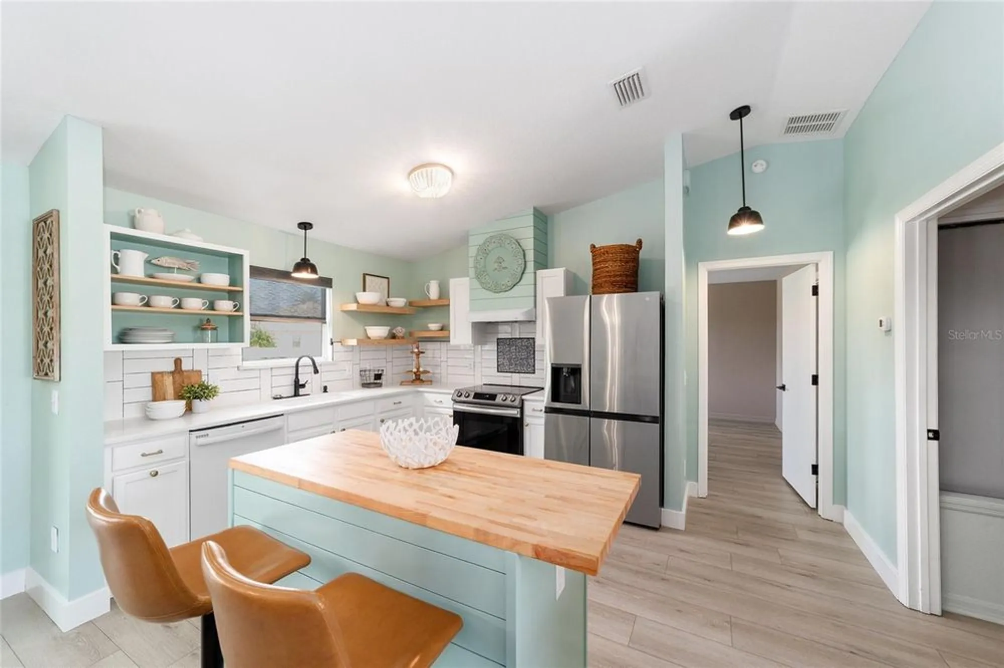 Property Slideshow image 13 of 36 | 2196 kerwood loop, The Villages, FL, 32162