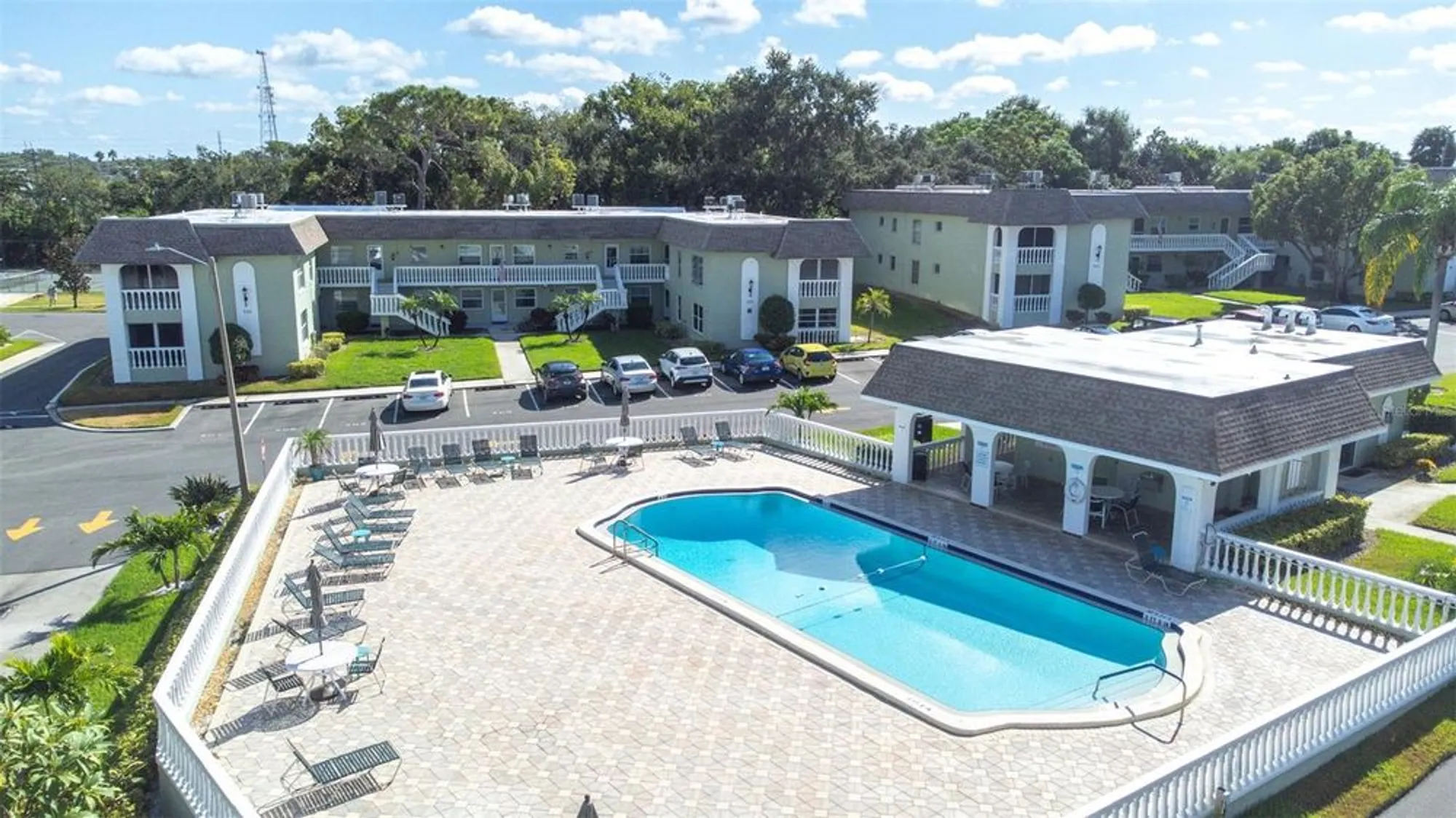Property Slideshow image 23 of 33 | 1250 s pinellas ave apt 711, Tarpon Springs, FL, 34689