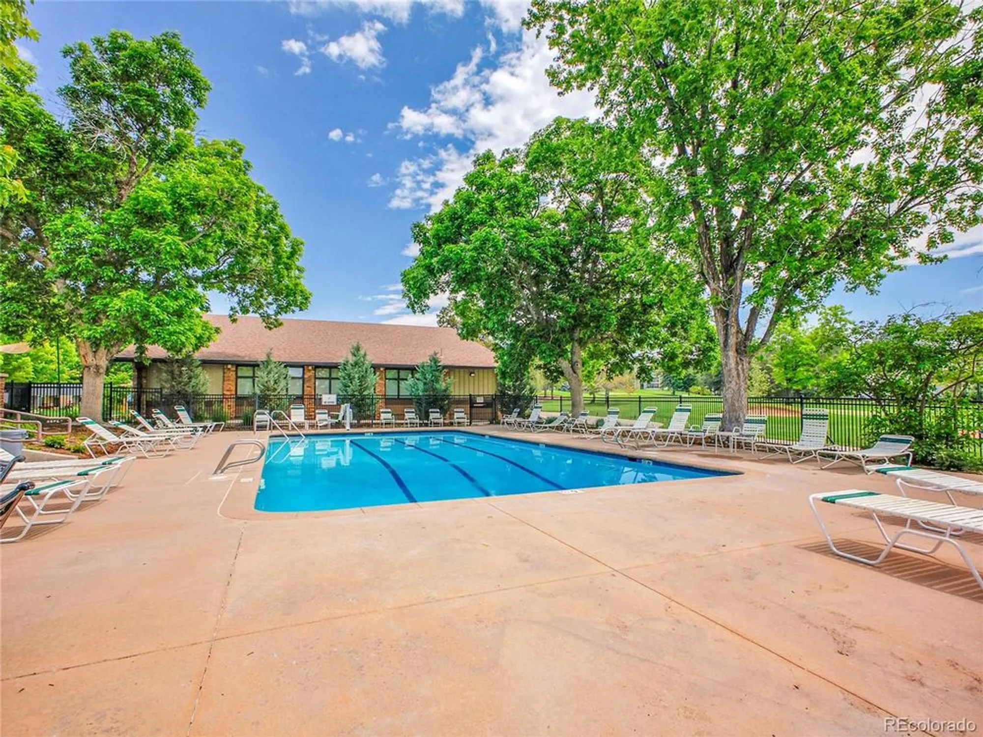 Property Slideshow image 33 of 40 | 3144 s wheeling way apt 206, Aurora, CO, 80014