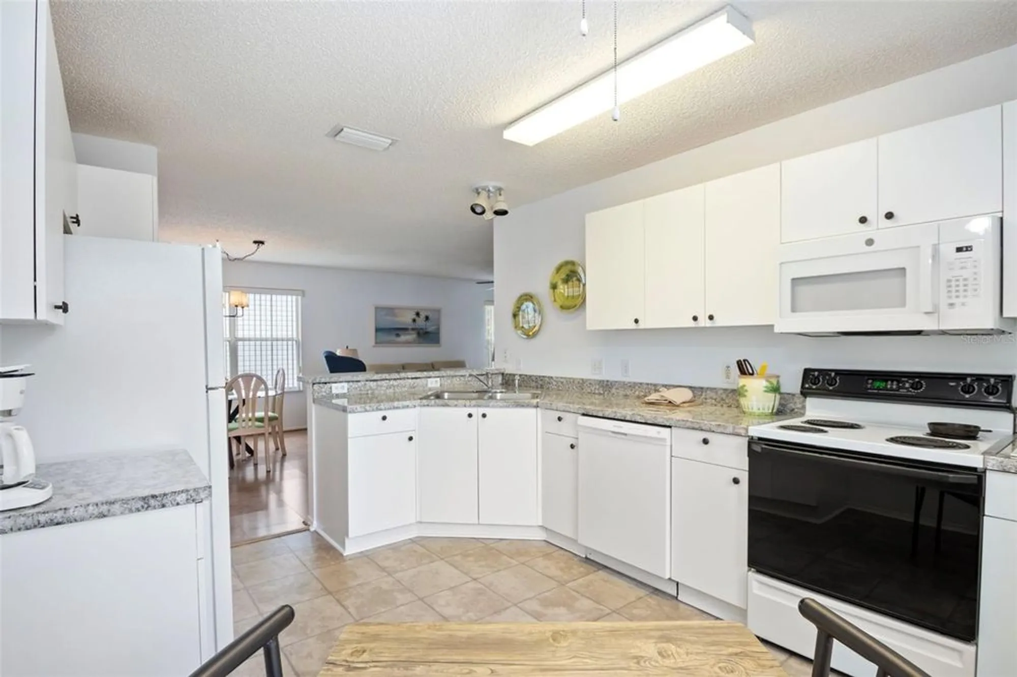 Property Slideshow image 8 of 34 | 523 san pedro dr, The Villages, FL, 32159