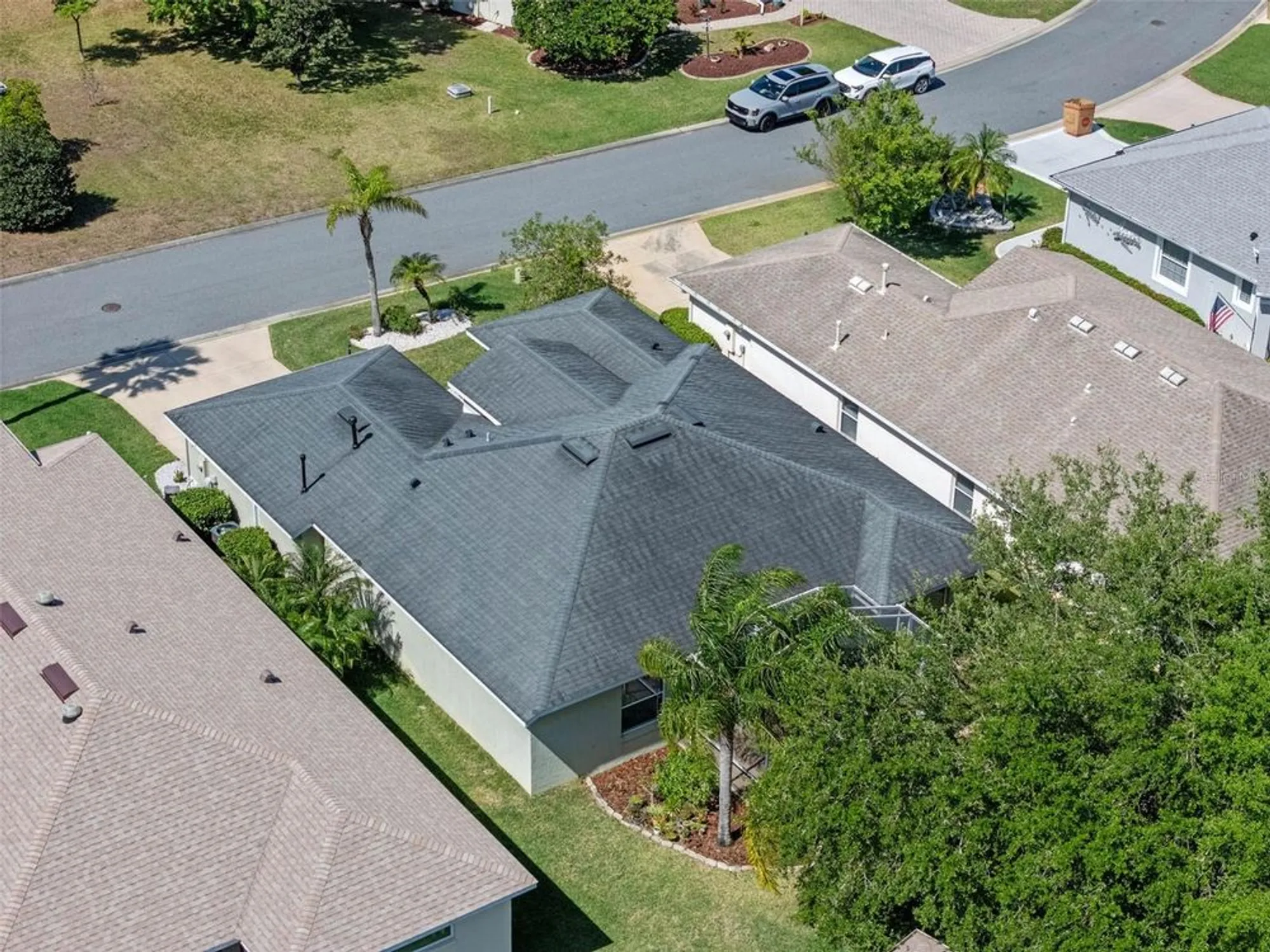 Property Slideshow image 35 of 65 | 20504 queen alexandra dr, Leesburg, FL, 34748