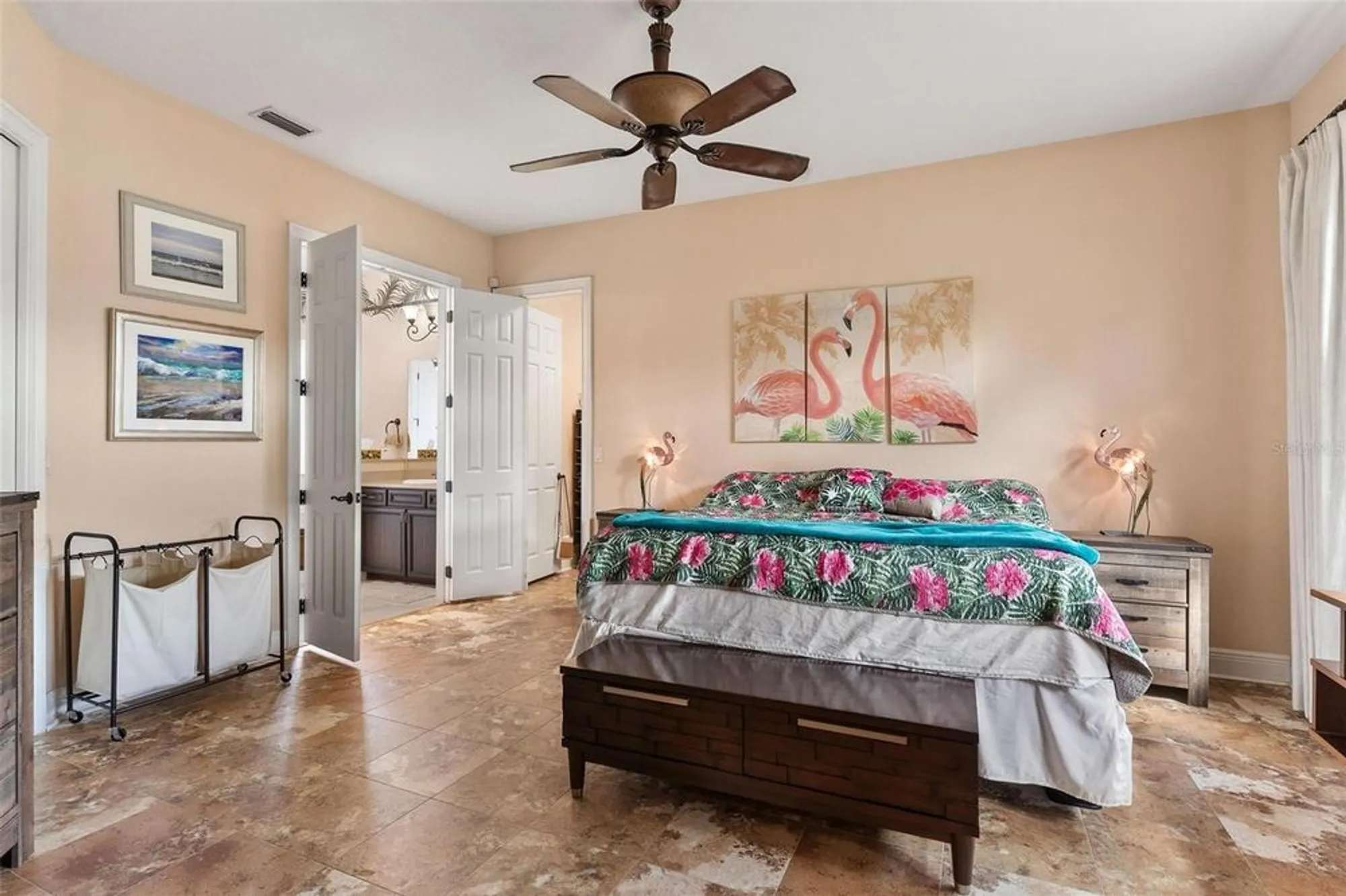 Property Slideshow image 20 of 47 | 38800 harborwoods pl, Lady Lake, FL, 32159