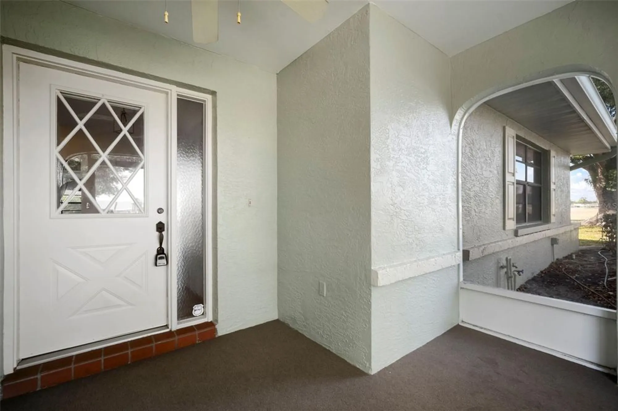 Property Slideshow image 4 of 53 | 1508 ingram dr # 20, Sun City Center, FL, 33573