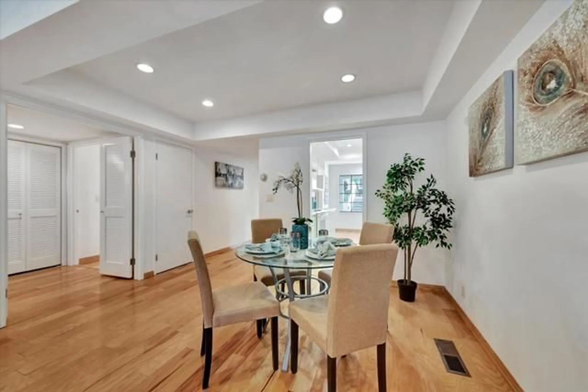 Property Slideshow image 17 of 37 | 5302 cribari hts, San Jose, CA, 95135