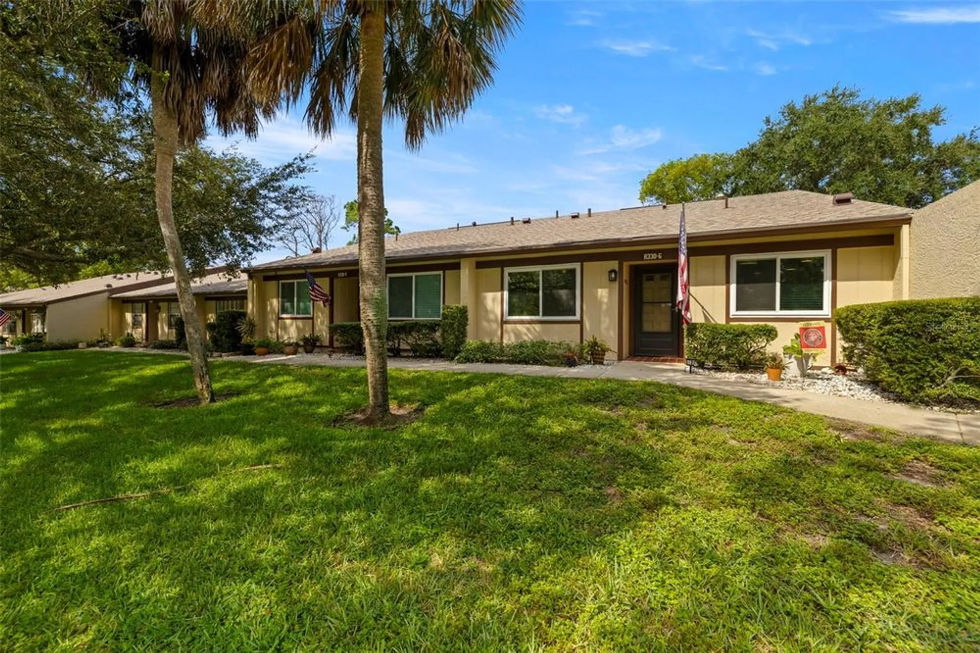 Property Slideshow image 3 of 41 | 8330 high point cir apt 6, Port Richey, FL, 34668