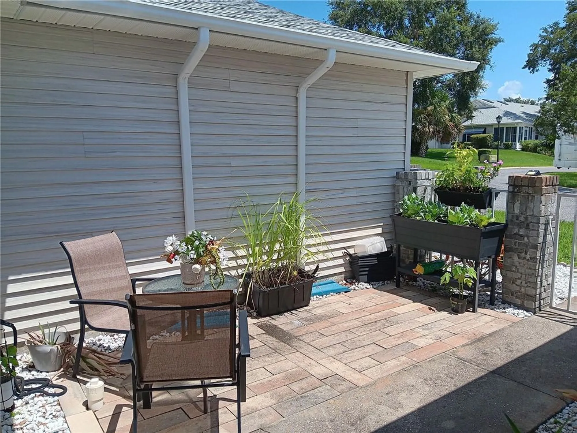 Property Slideshow image 16 of 17 | 26062 newcombe cir, Leesburg, FL, 34748