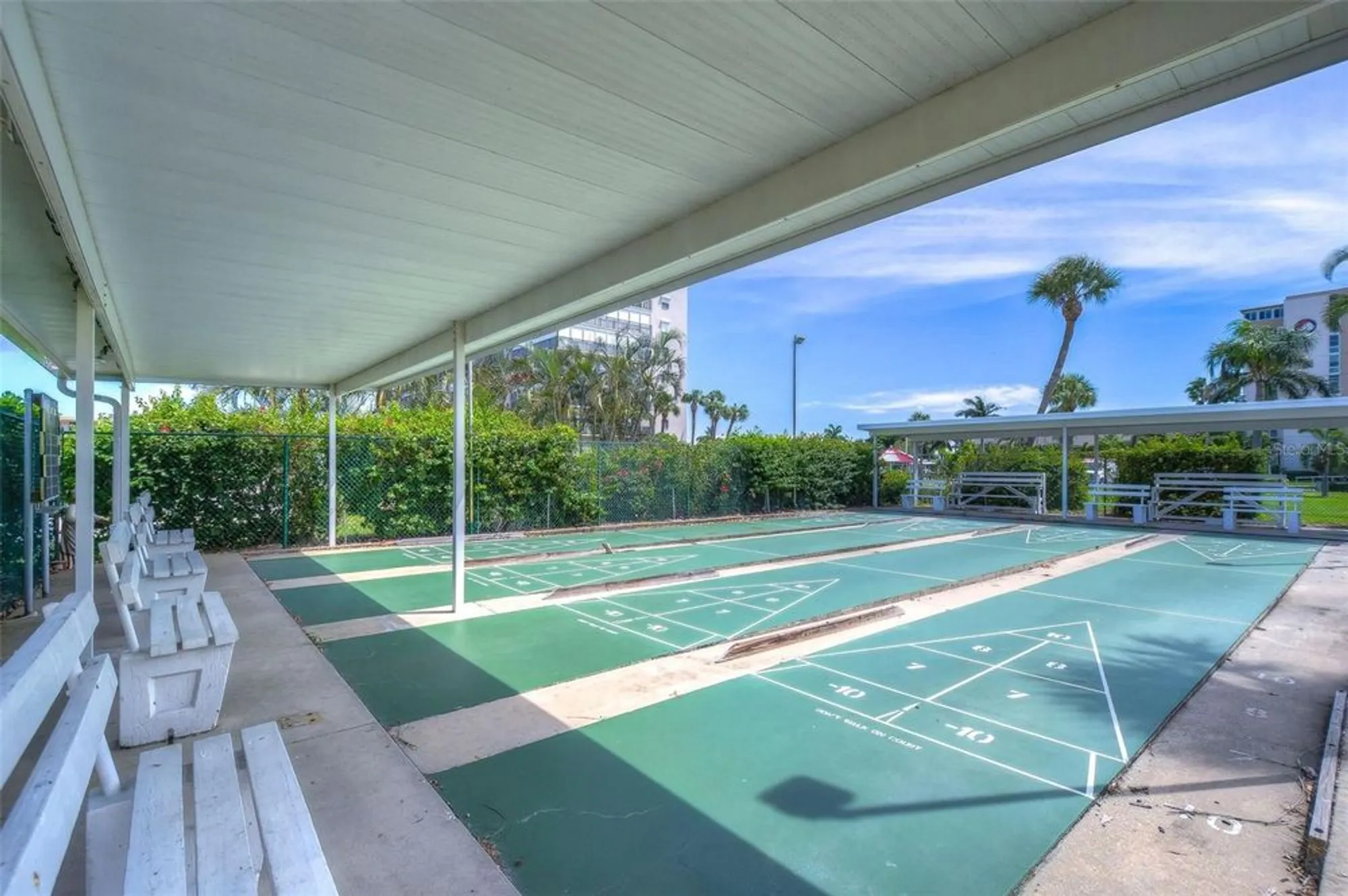Property Slideshow image 46 of 62 | 7400 sun island dr 202, South Pasadena, FL, 33707