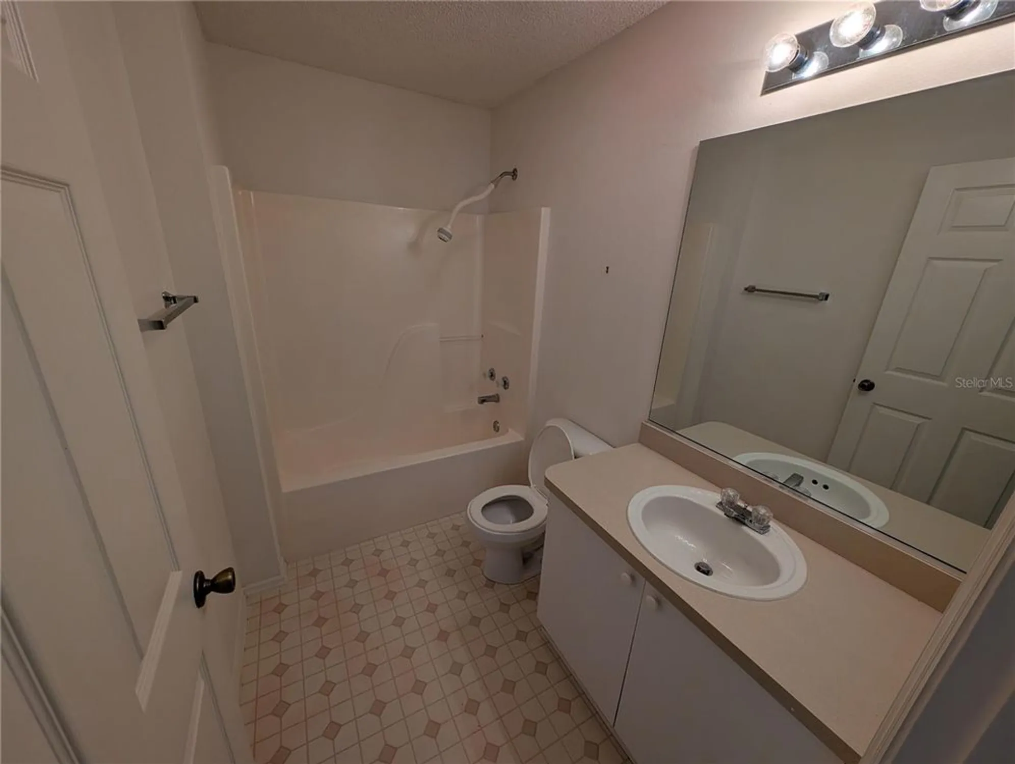 Property Slideshow image 11 of 20 | 1651 duran dr, The Villages, FL, 32162