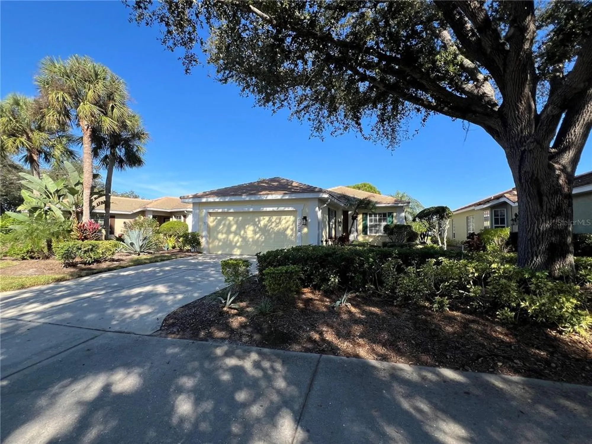 Property Slideshow image 32 of 38 | 858 tartan dr # 858, Venice, FL, 34293