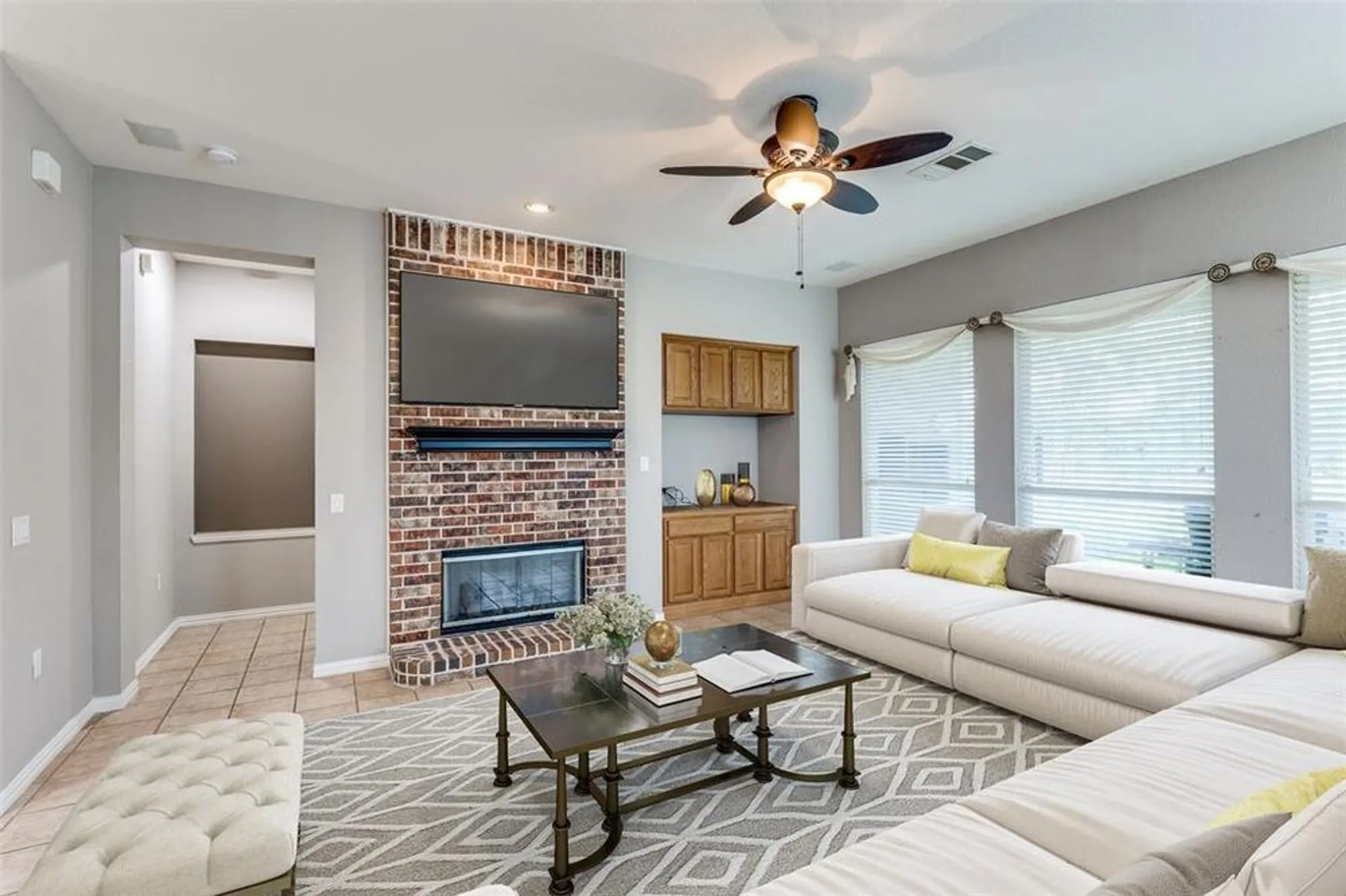 Property Slideshow image 7 of 40 | 351 southern hills dr, Fairview, TX, 75069