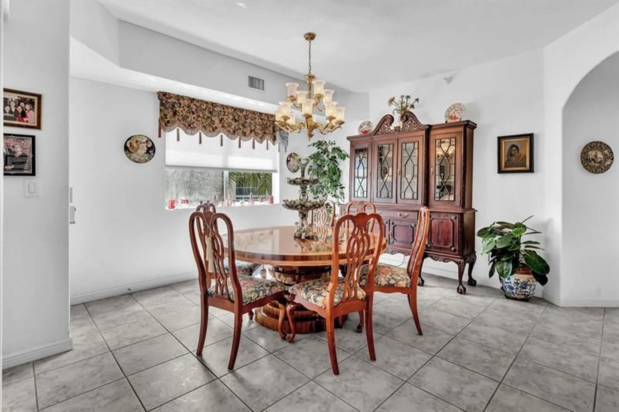 Property Slideshow image 17 of 76 | 7715 southampton ter 301, Tamarac, FL, 33321