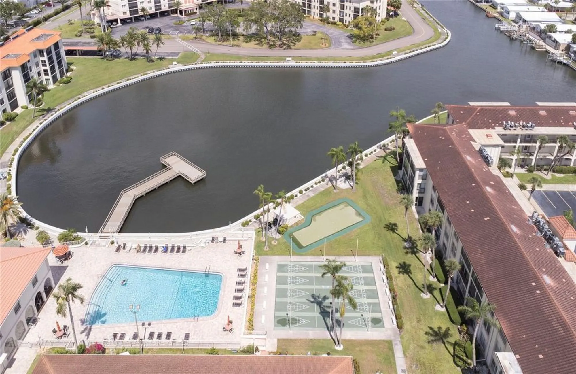 Property Slideshow image 34 of 38 | 19029 us highway 19 n apt 31f, Clearwater, FL, 33764