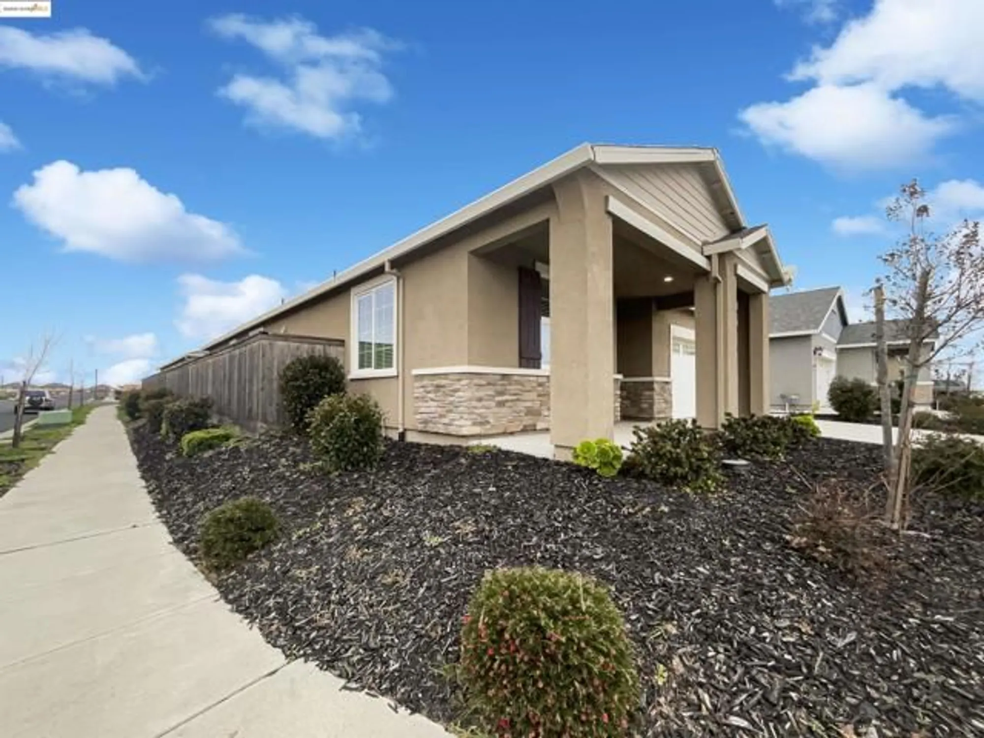 Property Slideshow image 9 of 32 | 2211 reunion ln, Rio Vista, CA, 94571