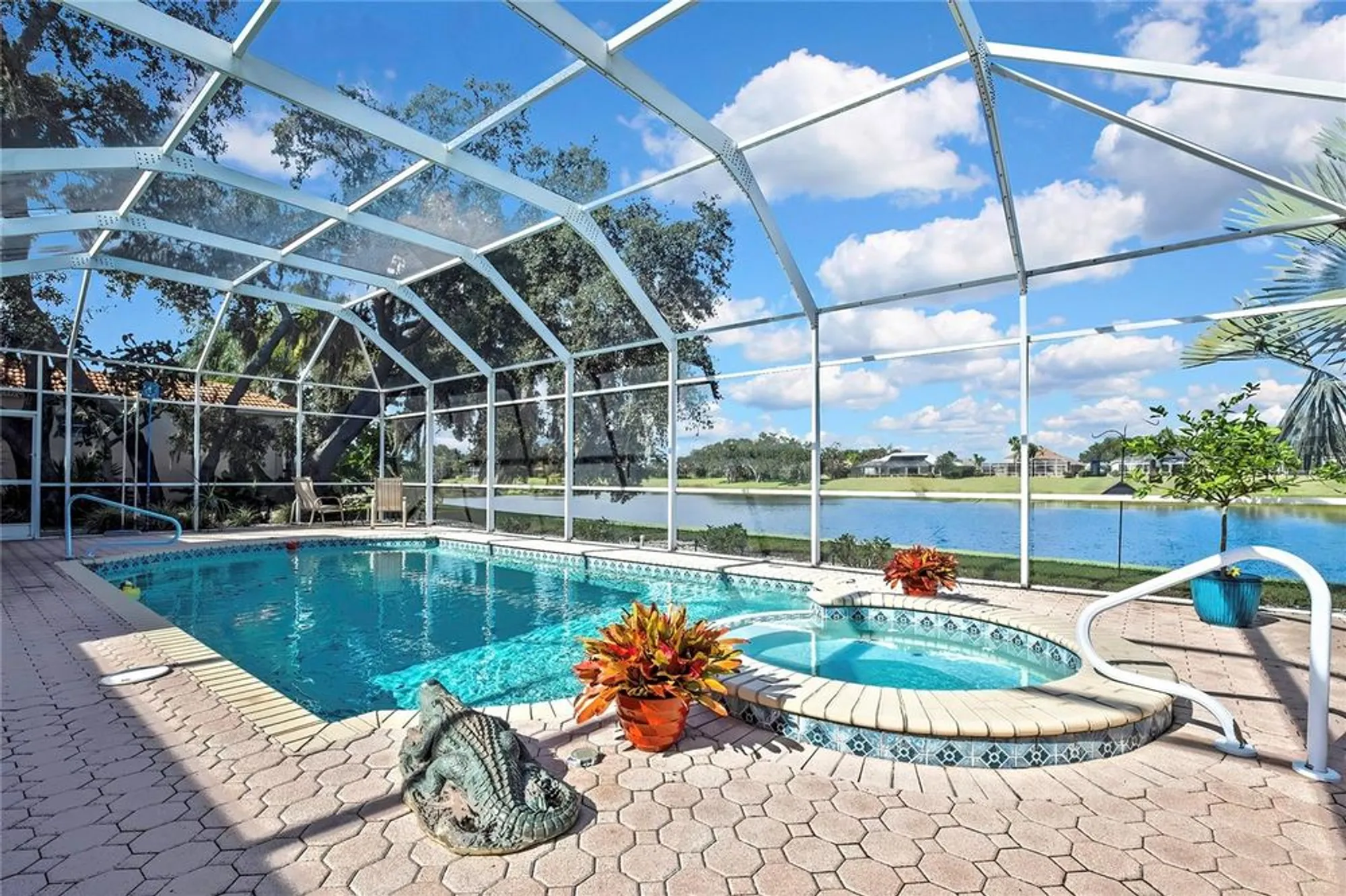 Property Slideshow image 2 of 62 | 9231 mississippi run, Weeki Wachee, FL, 34613
