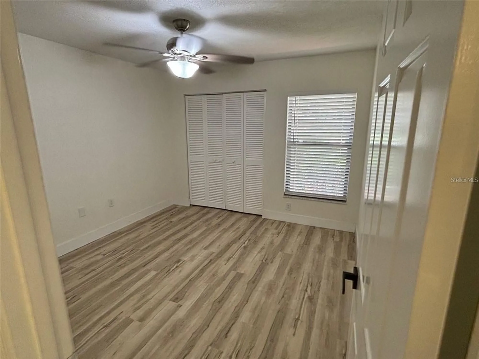 Property Slideshow image 17 of 23 | 339 pembroke ln 228, Venice, FL, 34293