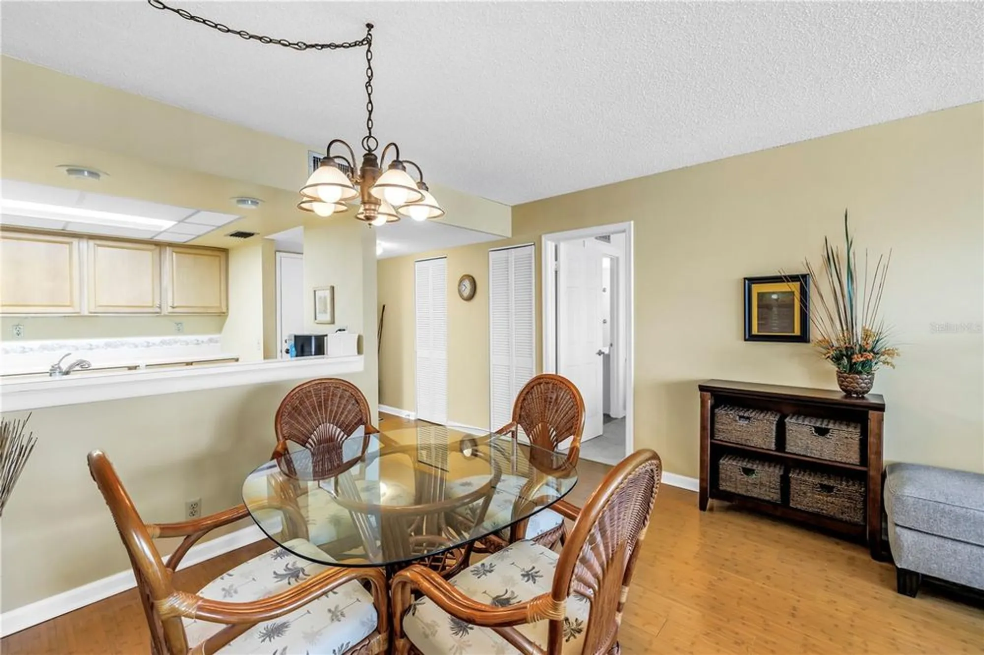 Property Slideshow image 8 of 36 | 6265 sun blvd apt 605, St Petersburg, FL, 33715