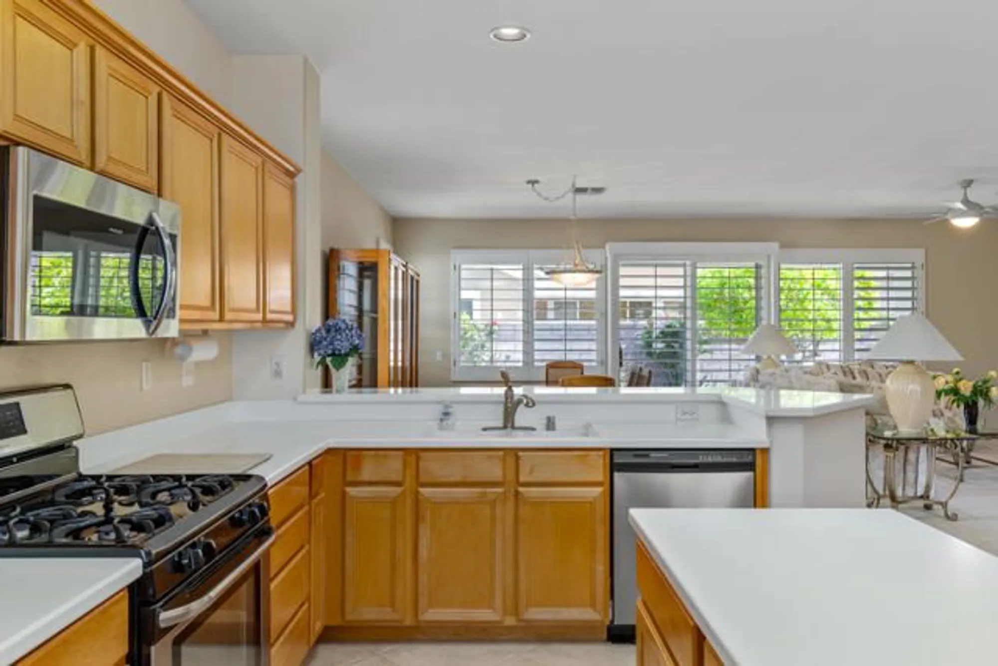 Property Slideshow image 23 of 71 | 78664 platinum dr, Palm Desert, CA, 92211