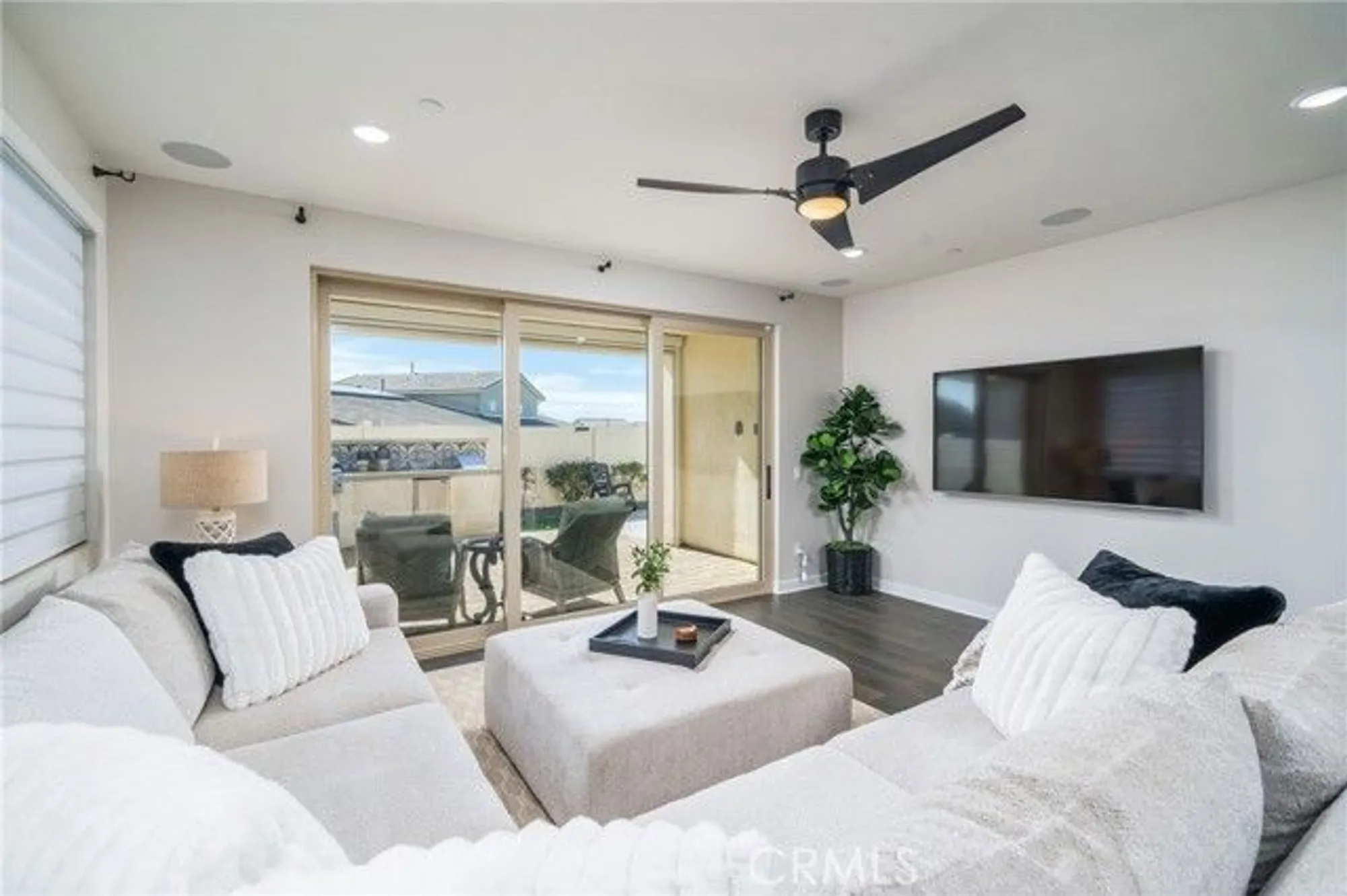 Property Slideshow image 9 of 34 | 1525 overpark ln, Beaumont, CA, 92223