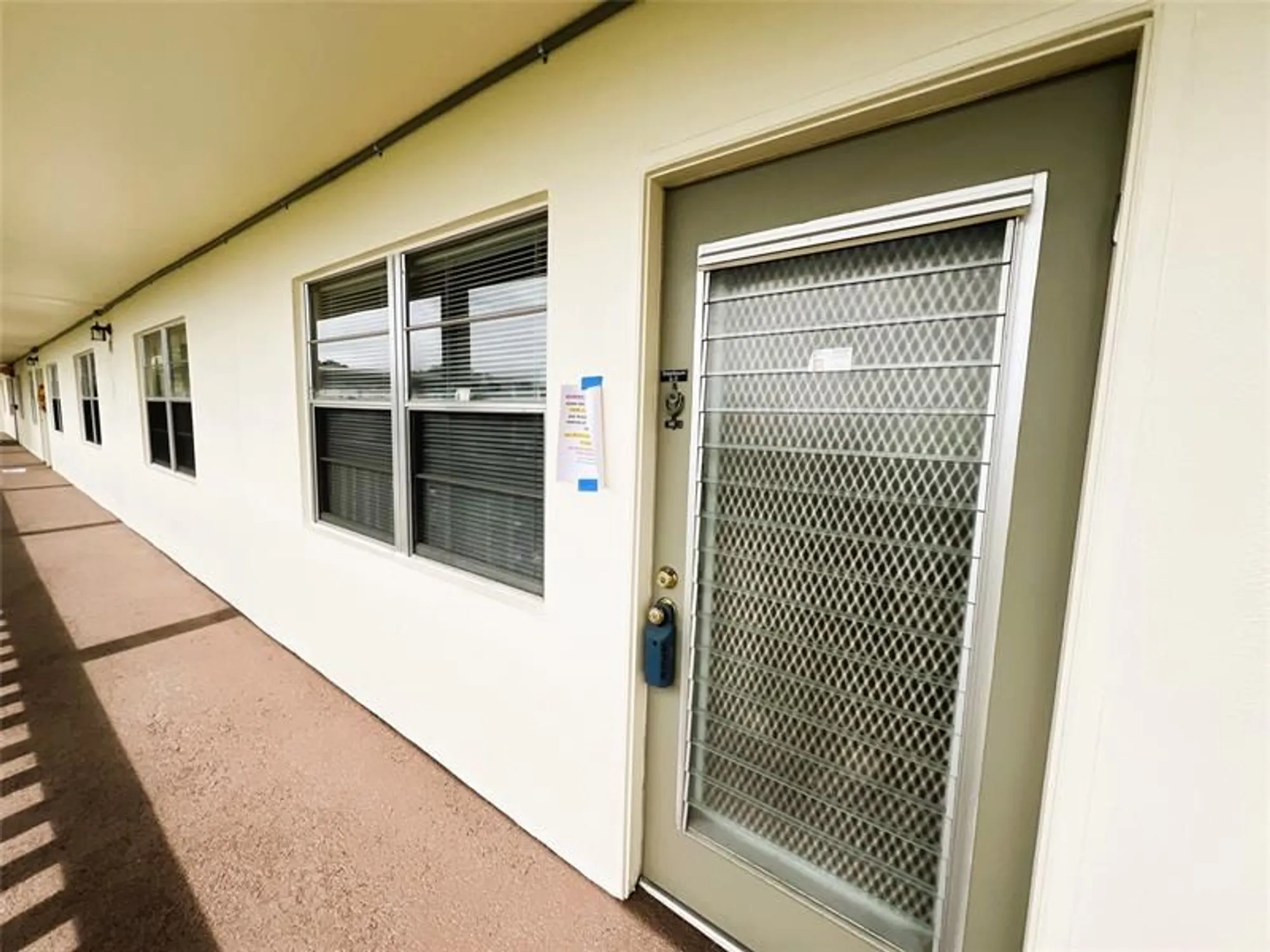 Property Slideshow image 26 of 38 | 2902 victoria cir e3, Coconut Creek, FL, 33066