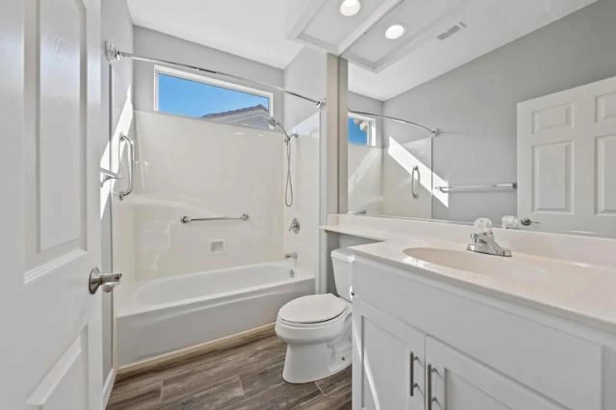 Property Slideshow image 32 of 39 | 38324 sunny days dr, Palm Desert, CA, 92211