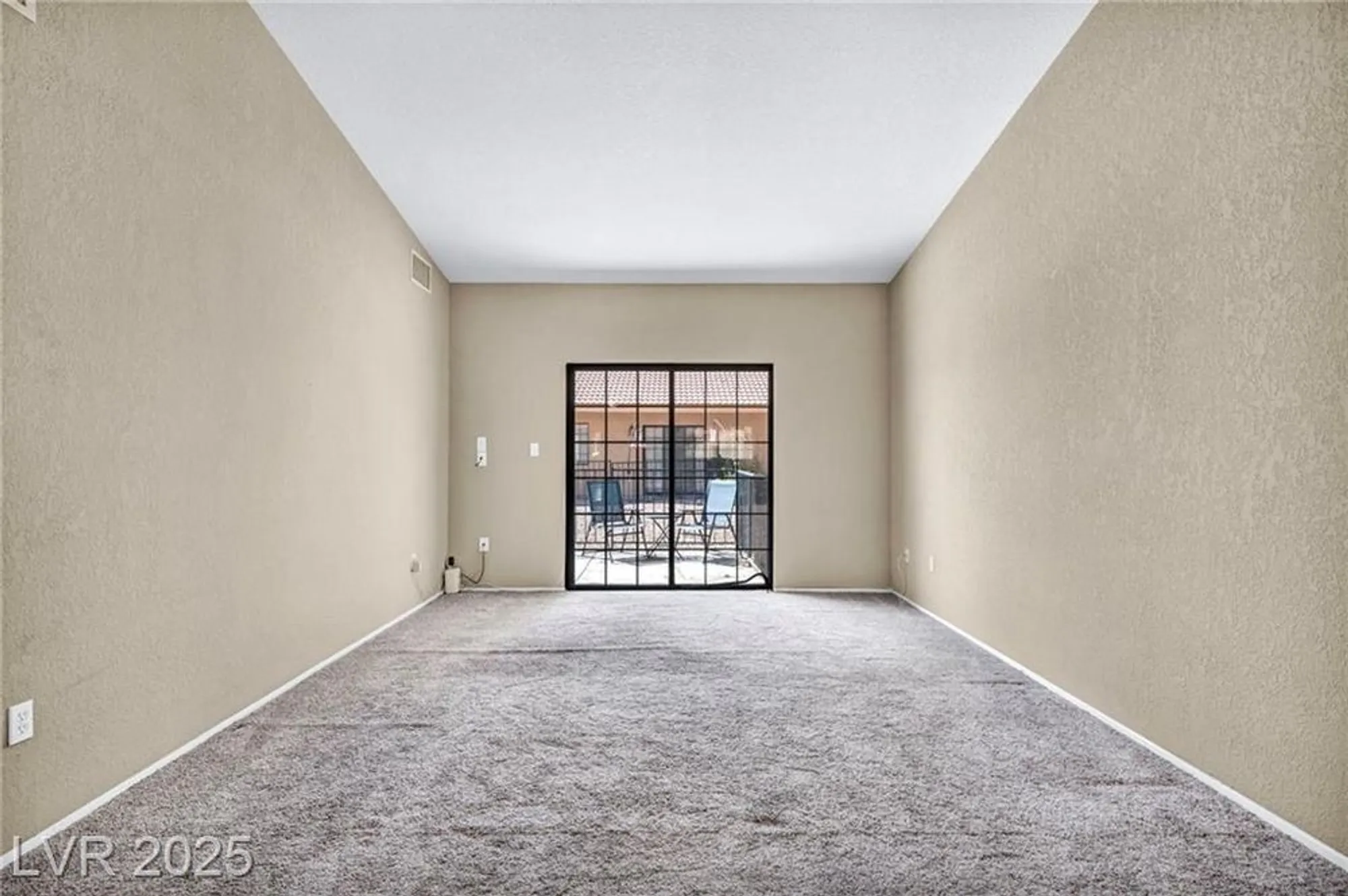 Property Slideshow image 20 of 44 | 2851 s valley view blvd unit 1025, Las Vegas, NV, 89102