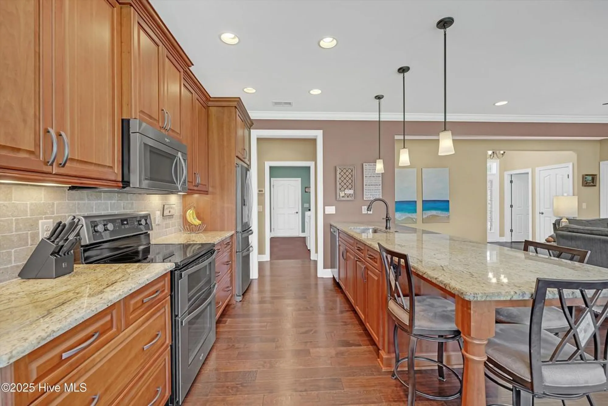 Property Slideshow image 19 of 73 | 102 reflection ct, Ocean Isle Beach, NC, 28469