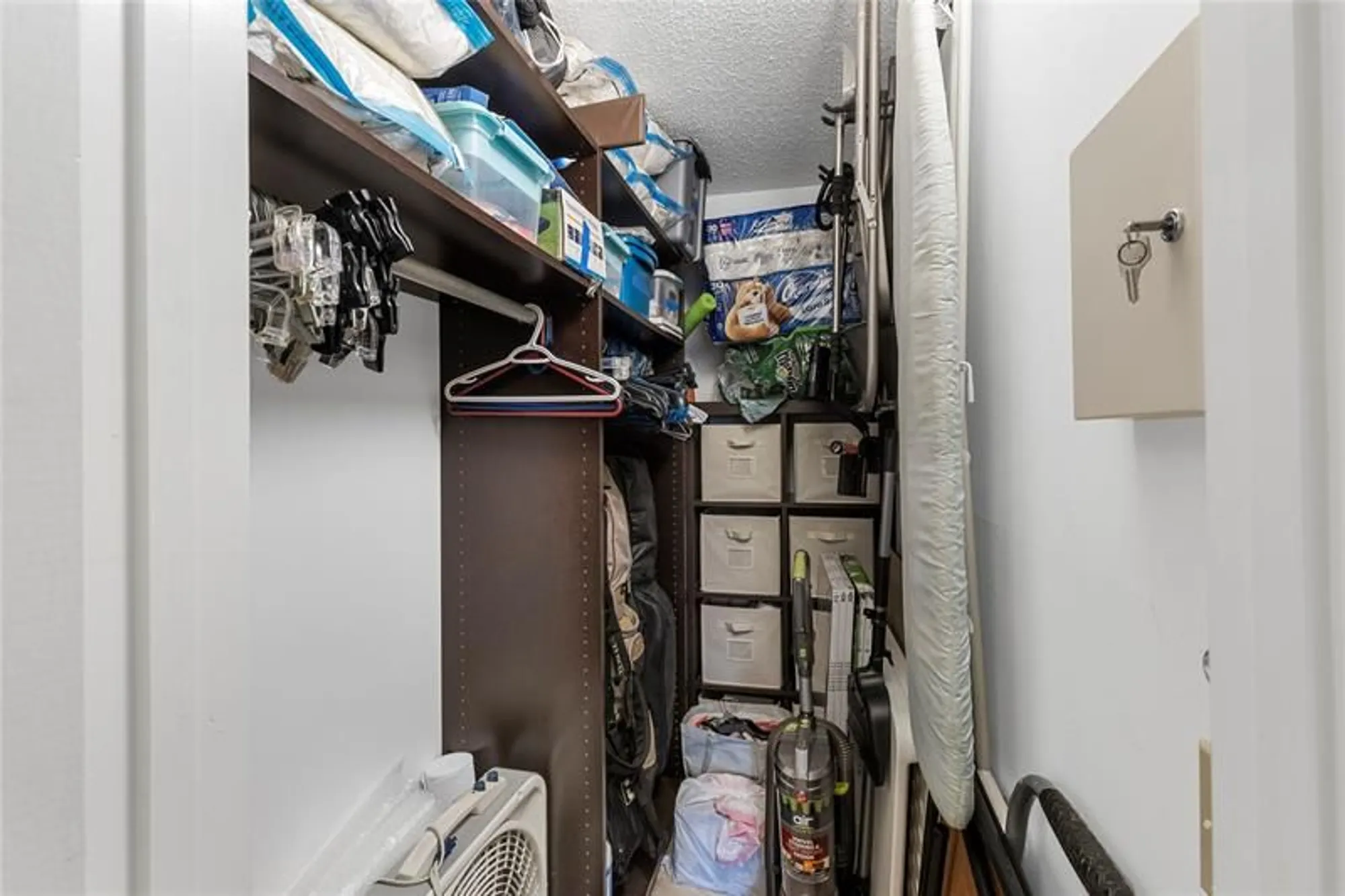 Property Slideshow image 26 of 60 | 210 oakridge n # 210, Deerfield Beach, FL, 33442