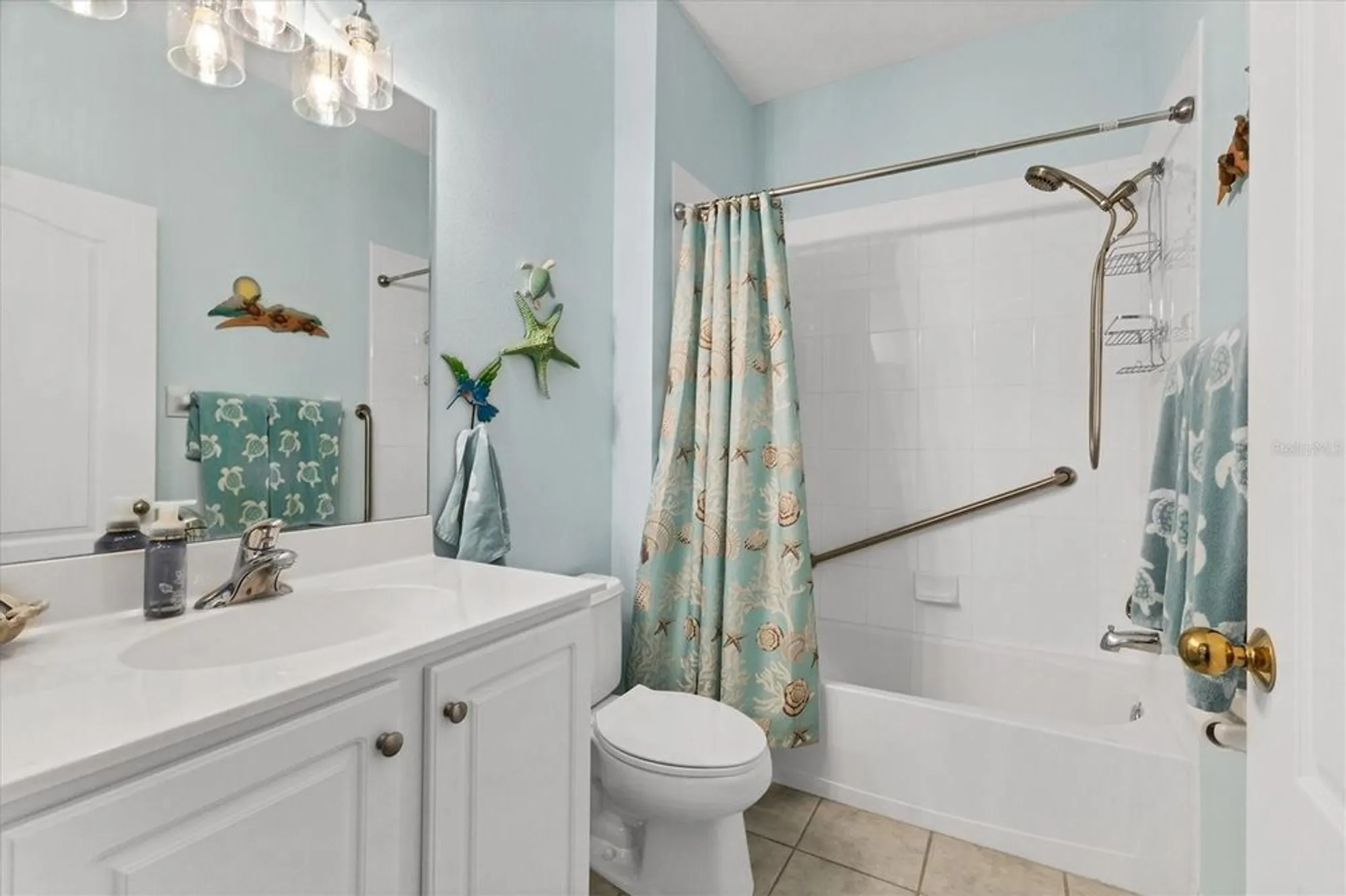 Property Slideshow image 28 of 68 | 4827 whispering oaks dr, North Port, FL, 34287