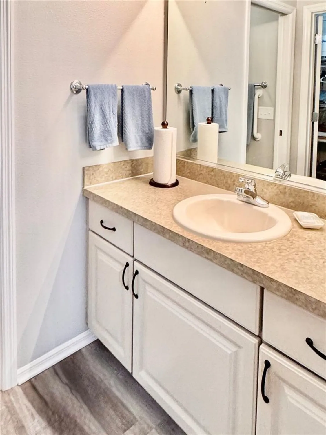 Property Slideshow image 19 of 28 | 2507 everwood ct, The Villages, FL, 32162