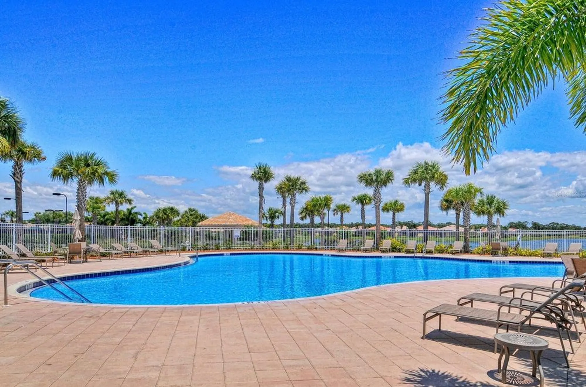 Property Slideshow image 37 of 47 | 1251 burgos dr # 303, Sarasota, FL, 34238