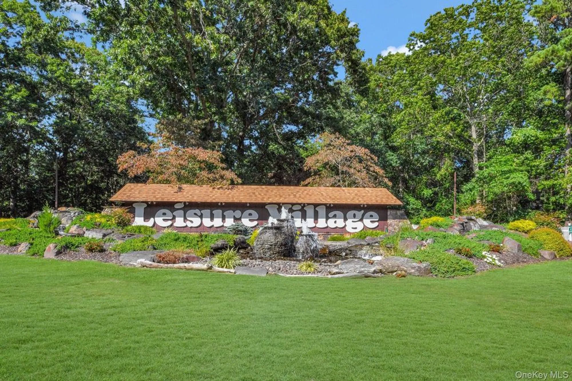 Property Slideshow image 19 of 24 | 310 woodbridge dr unit c, Ridge, NY, 11961