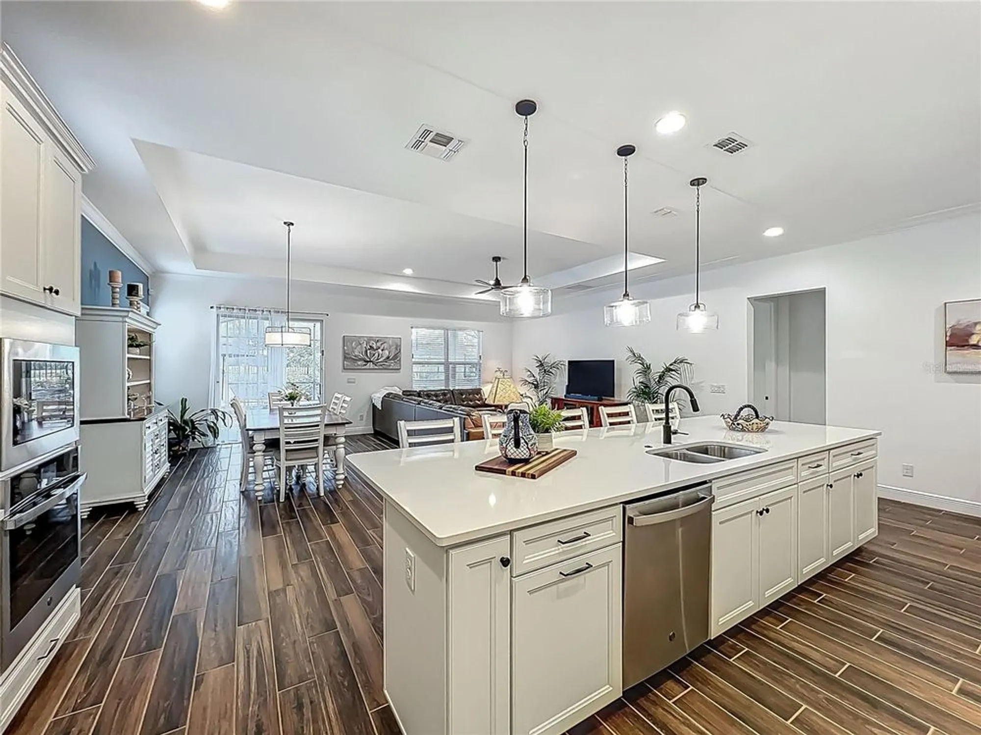 Property Slideshow image 9 of 66 | 7748 four seasons blvd, Kissimmee, FL, 34747