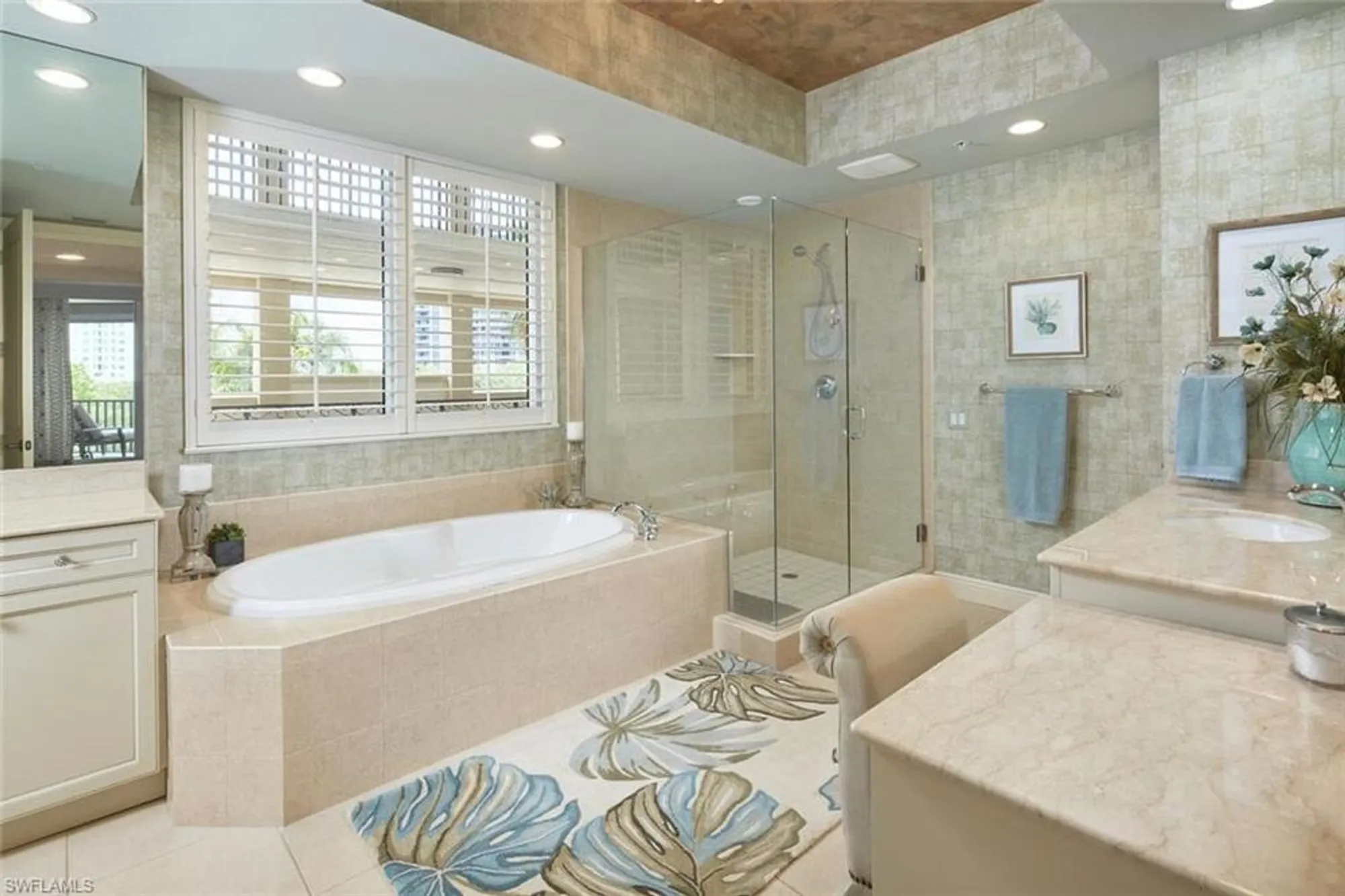 Property Slideshow image 10 of 22 | 24031 via castella dr 1203, Bonita Springs, FL, 34134