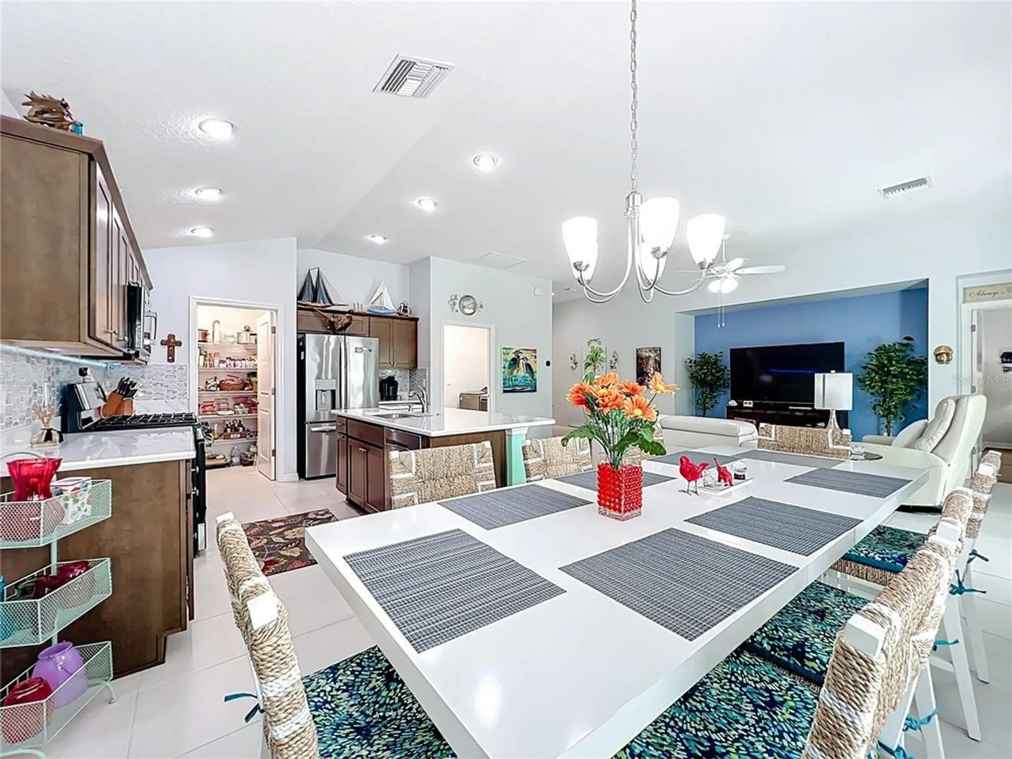 Property Slideshow image 17 of 62 | 6370 danielson loop, The Villages, FL, 32163