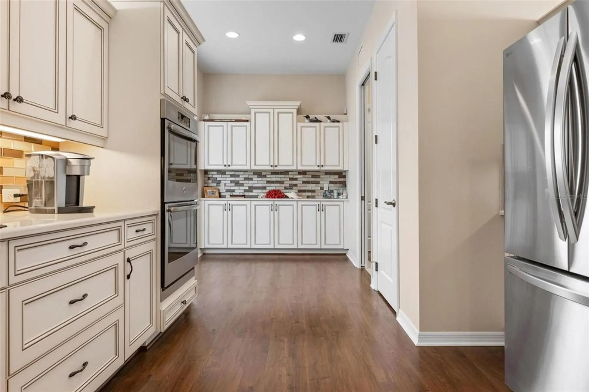 Property Slideshow image 11 of 74 | 1817 lancashire dr, Venice, FL, 34293