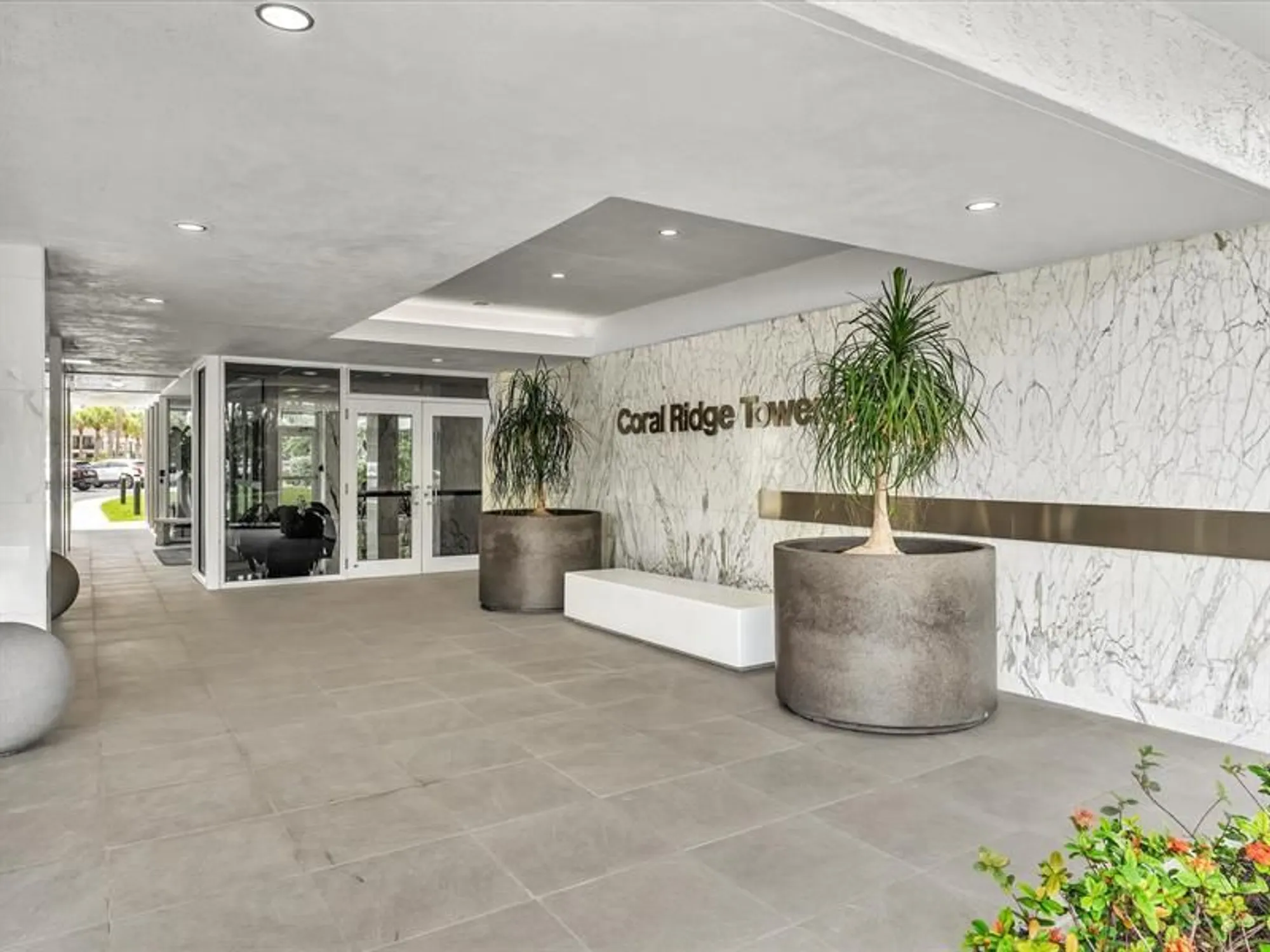 Property Slideshow image 54 of 61 | 3300 ne 36th st 302, Fort Lauderdale, FL, 33308