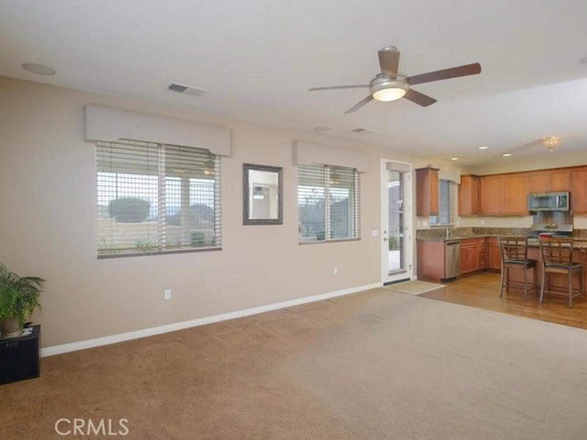 Property Slideshow image 9 of 36 | 128 lopez way, Hemet, CA, 92545