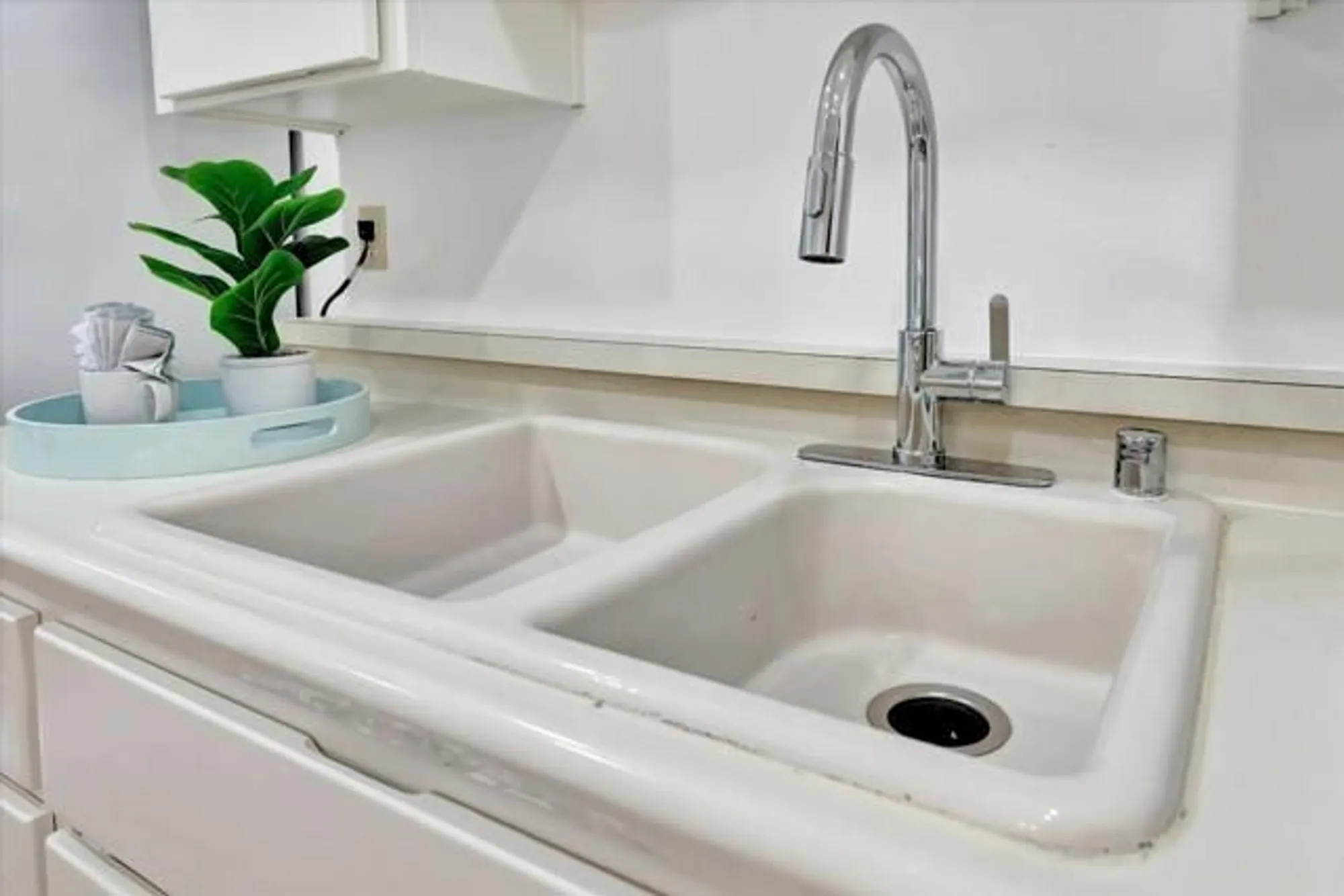 Property Slideshow image 14 of 37 | 5302 cribari hts, San Jose, CA, 95135