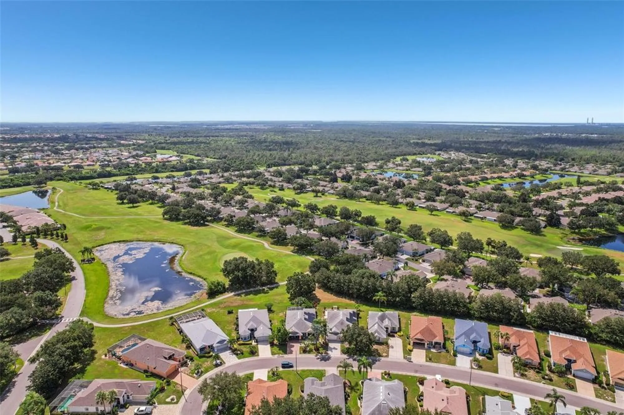 Property Slideshow image 36 of 61 | 2114 worthington greens dr, Sun City Center, FL, 33573