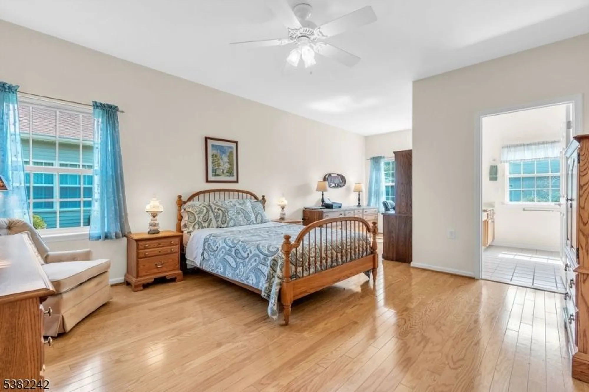 Property Slideshow image 24 of 41 | 12 medici dr, Somerset, NJ, 08873