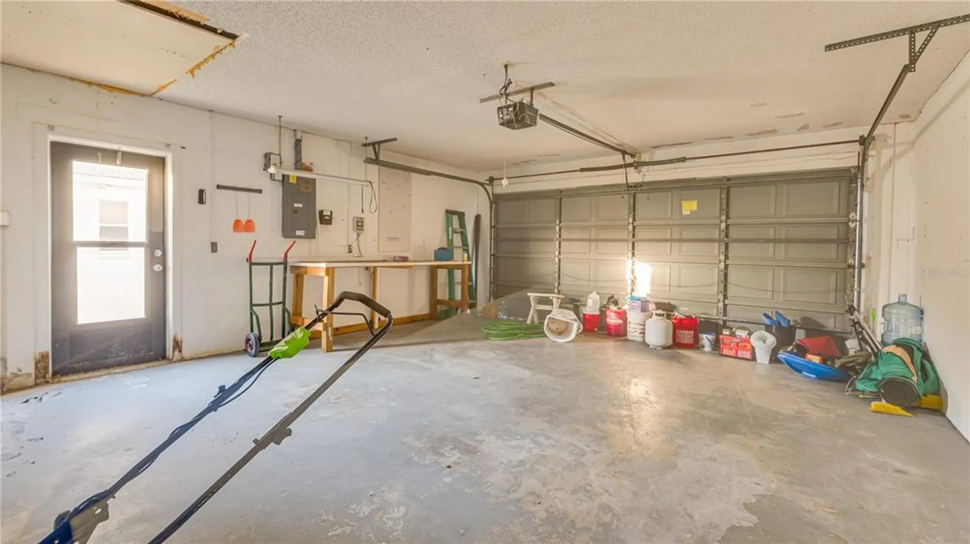 Property Slideshow image 36 of 39 | 10733 fallen leaf ln, Port Richey, FL, 34668