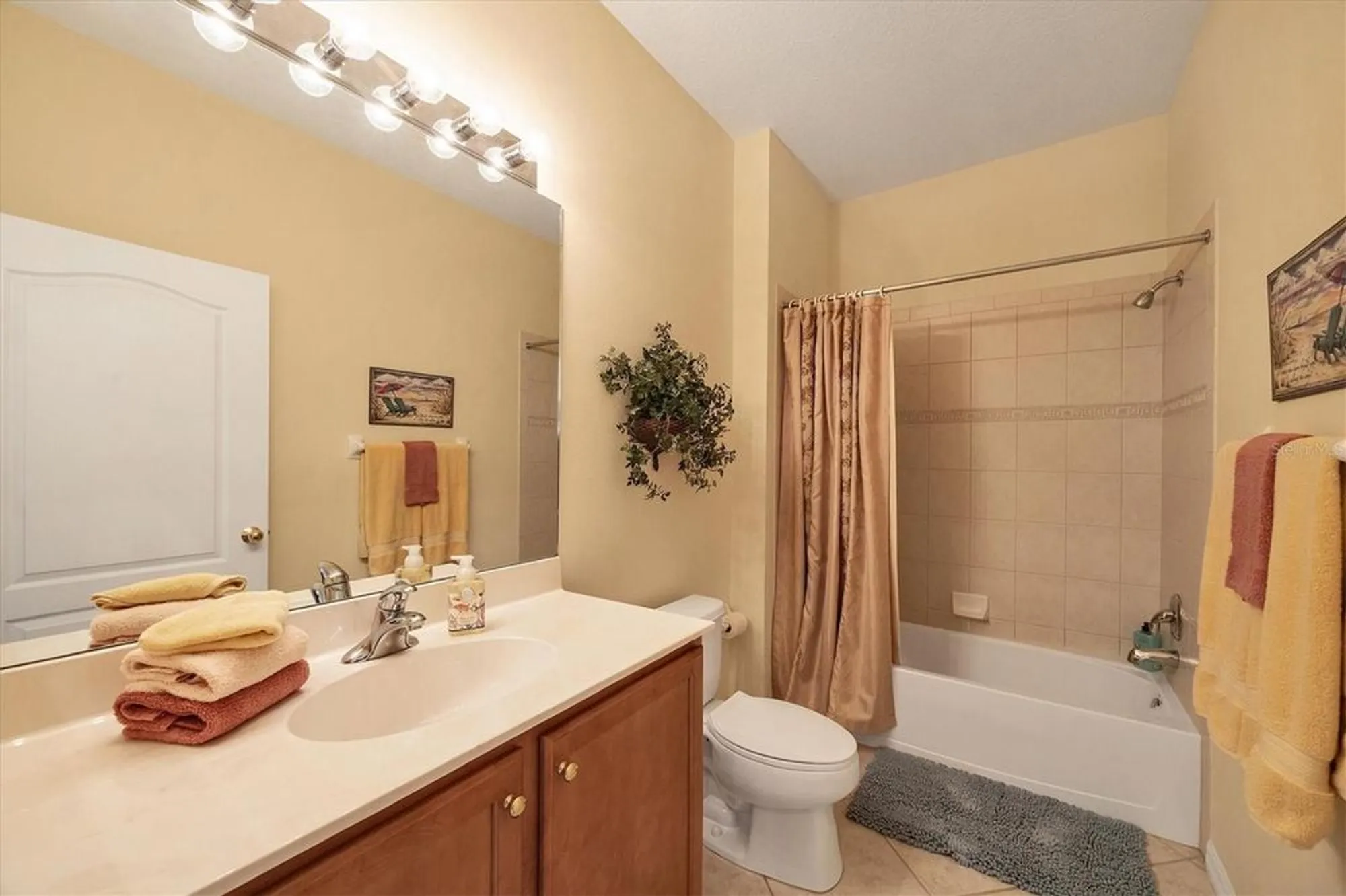 Property Slideshow image 26 of 76 | 4924 whispering oaks dr, North Port, FL, 34287