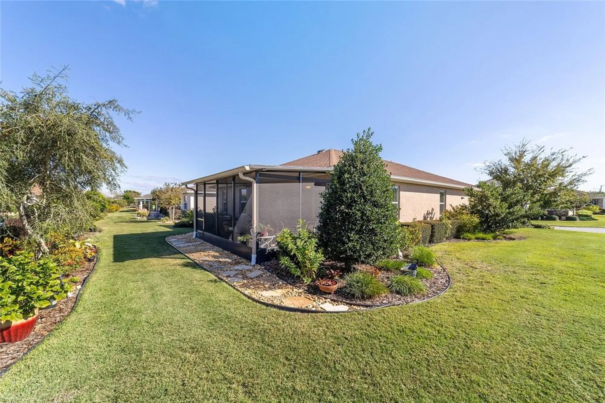 Property Slideshow image 18 of 42 | 10119 sw 88th st, Ocala, FL, 34481