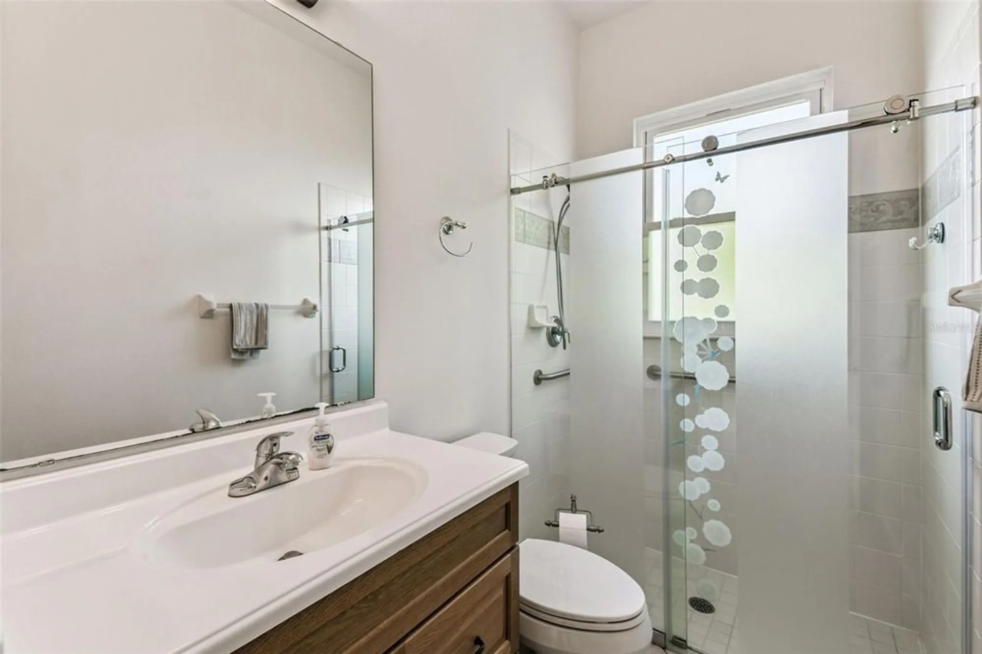 Property Slideshow image 28 of 66 | 506 tapatio ln, Poinciana, FL, 34759