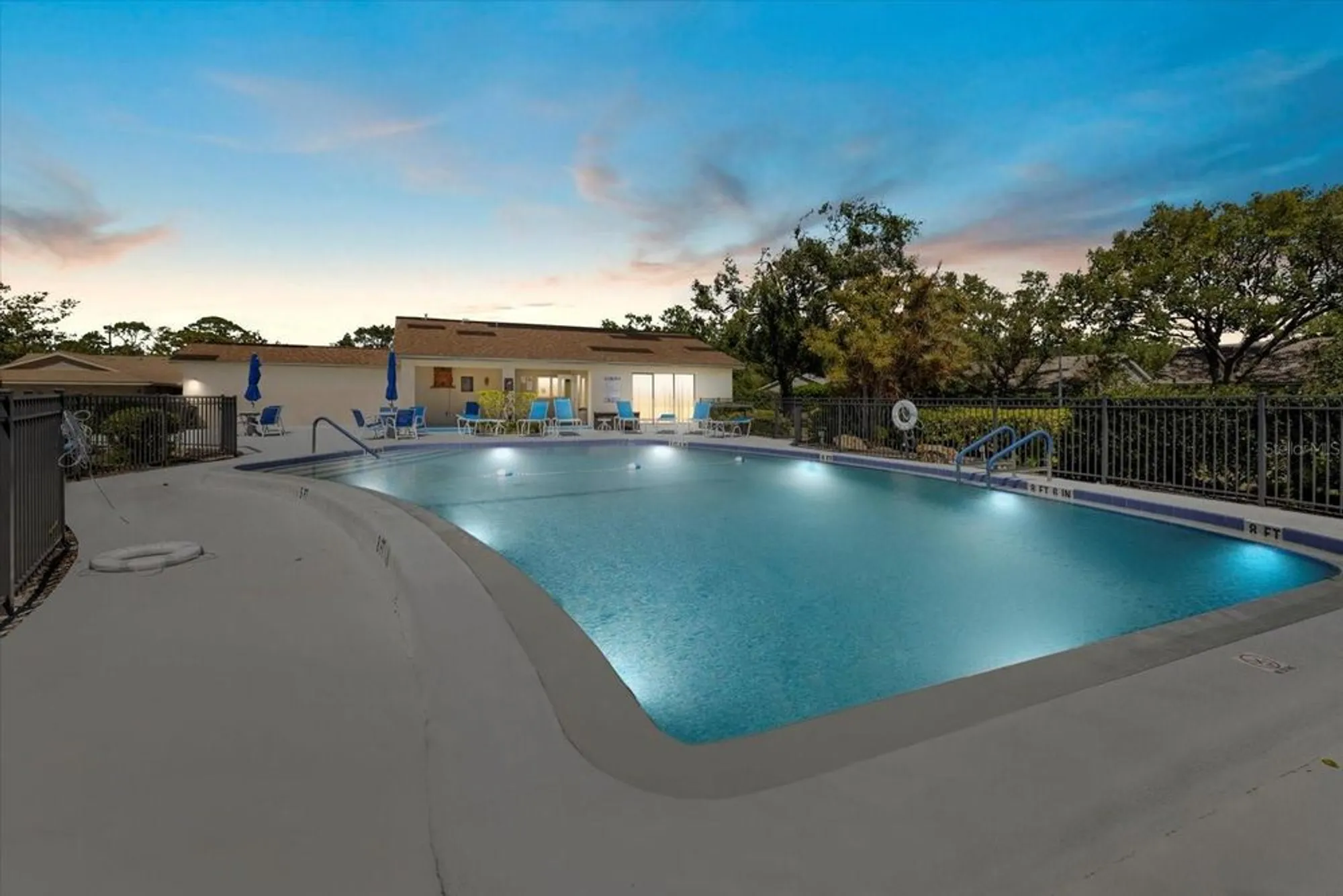 Property Slideshow image 27 of 33 | 7205 wood creek dr 16, Sarasota, FL, 34231