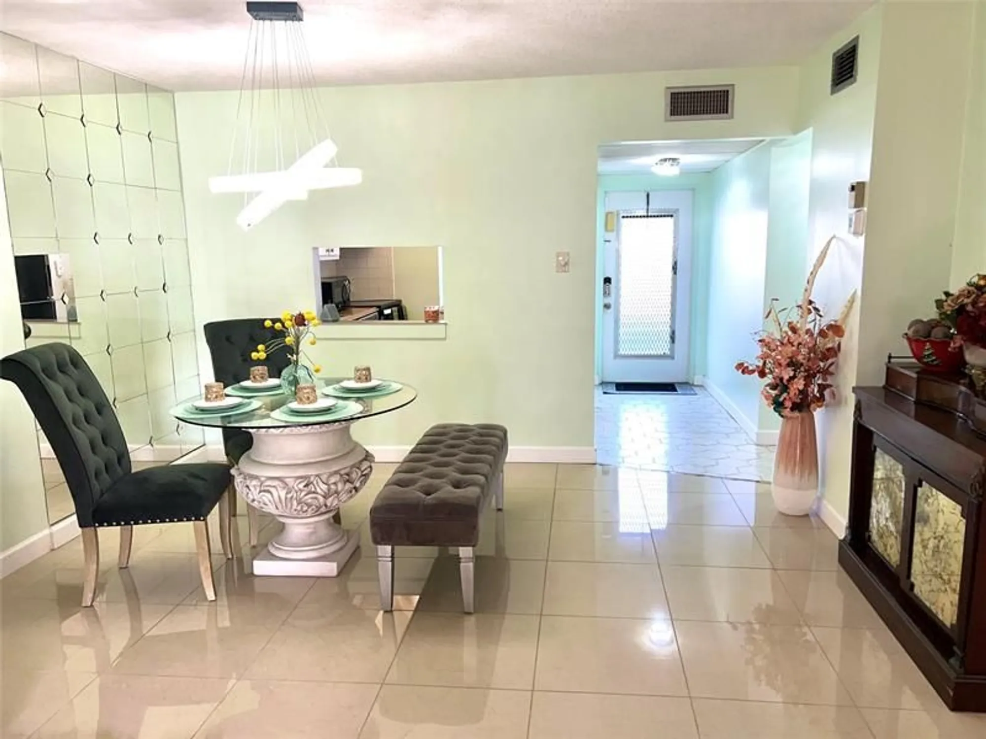 Property Slideshow image 22 of 26 | 7897 golf circle dr apt 110, Margate, FL, 33063