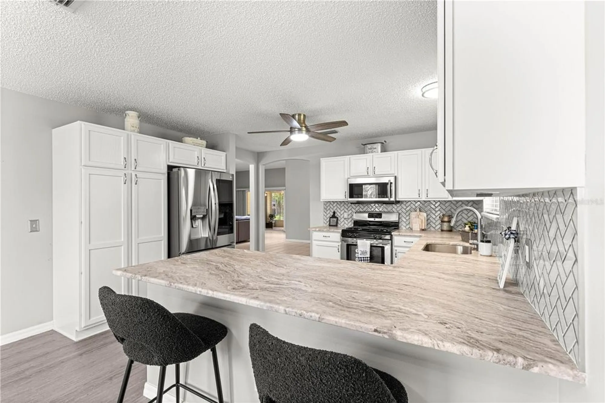 Property Slideshow image 10 of 58 | 2450 merida cir, The Villages, FL, 32162